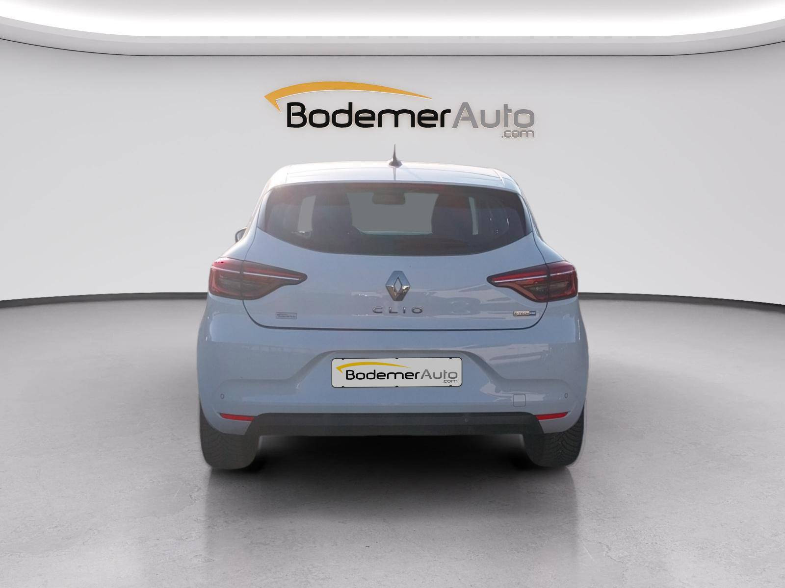 Vente en ligne Renault Clio 5 CLIO SOCIETE E-TECH 140 - 21N au prix de 13 290 €