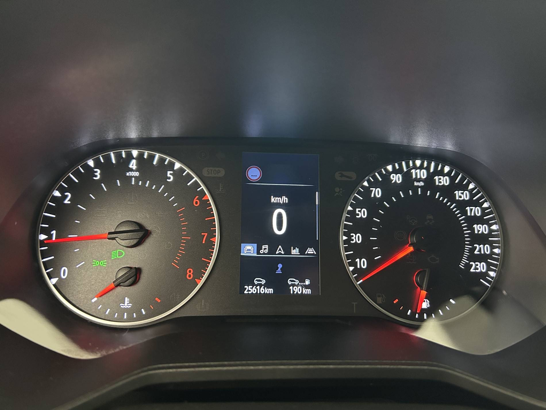 Vente en ligne Renault Clio 5 Clio TCe 90 au prix de 14 490 €