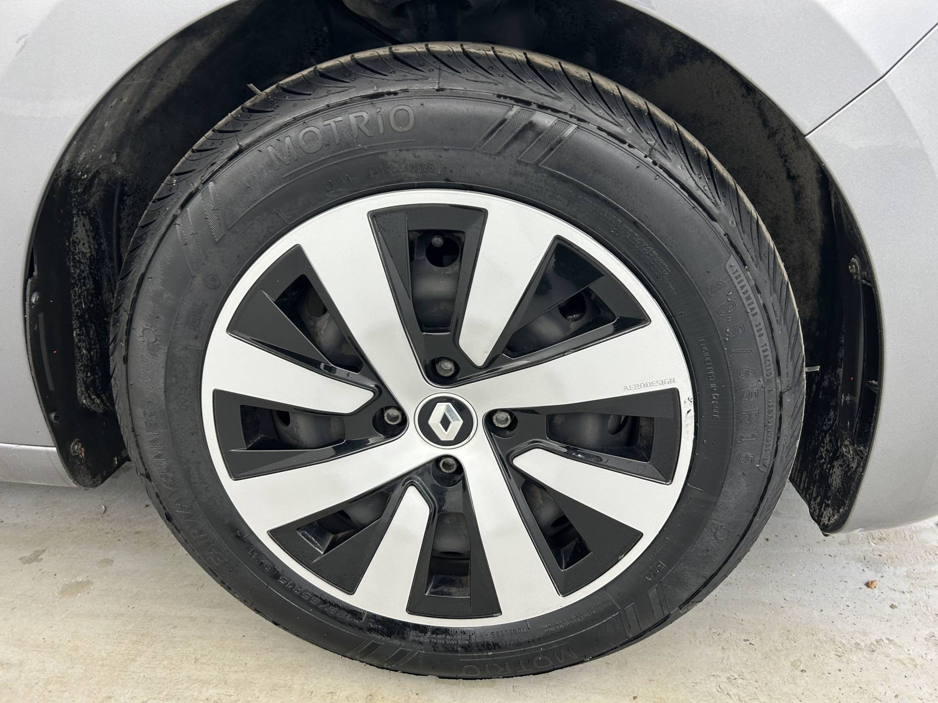 Vente en ligne Renault Clio 5 Clio TCe 90 au prix de 14 490 €