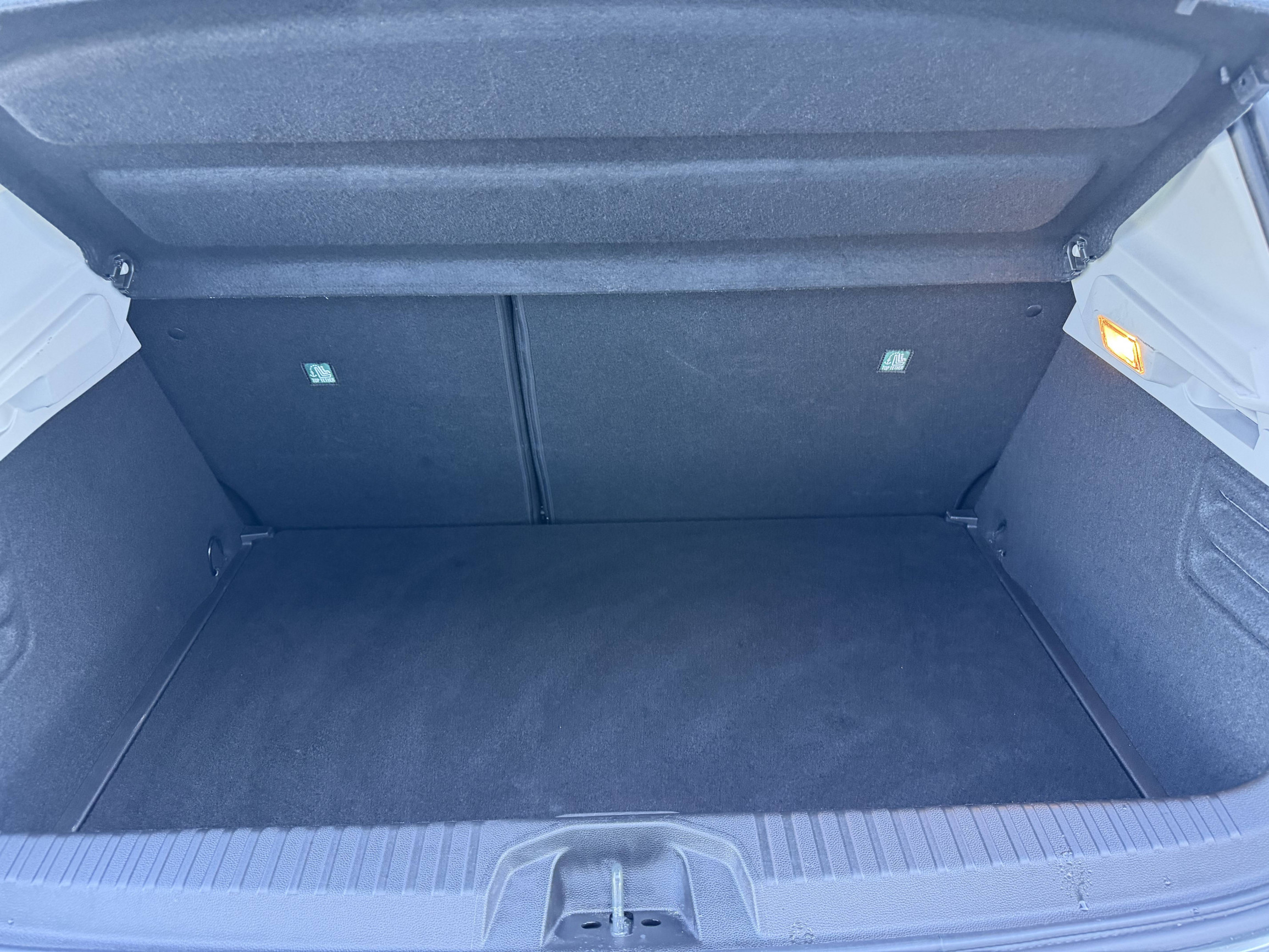 Vente en ligne Renault Clio 5 Clio TCe 90 au prix de 15 490 €