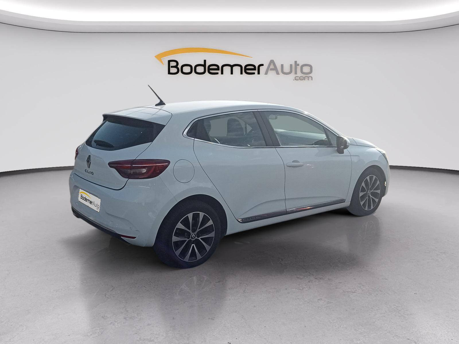 Vente en ligne Renault Clio 5 Clio TCe 90 - 21N au prix de 14 990 €