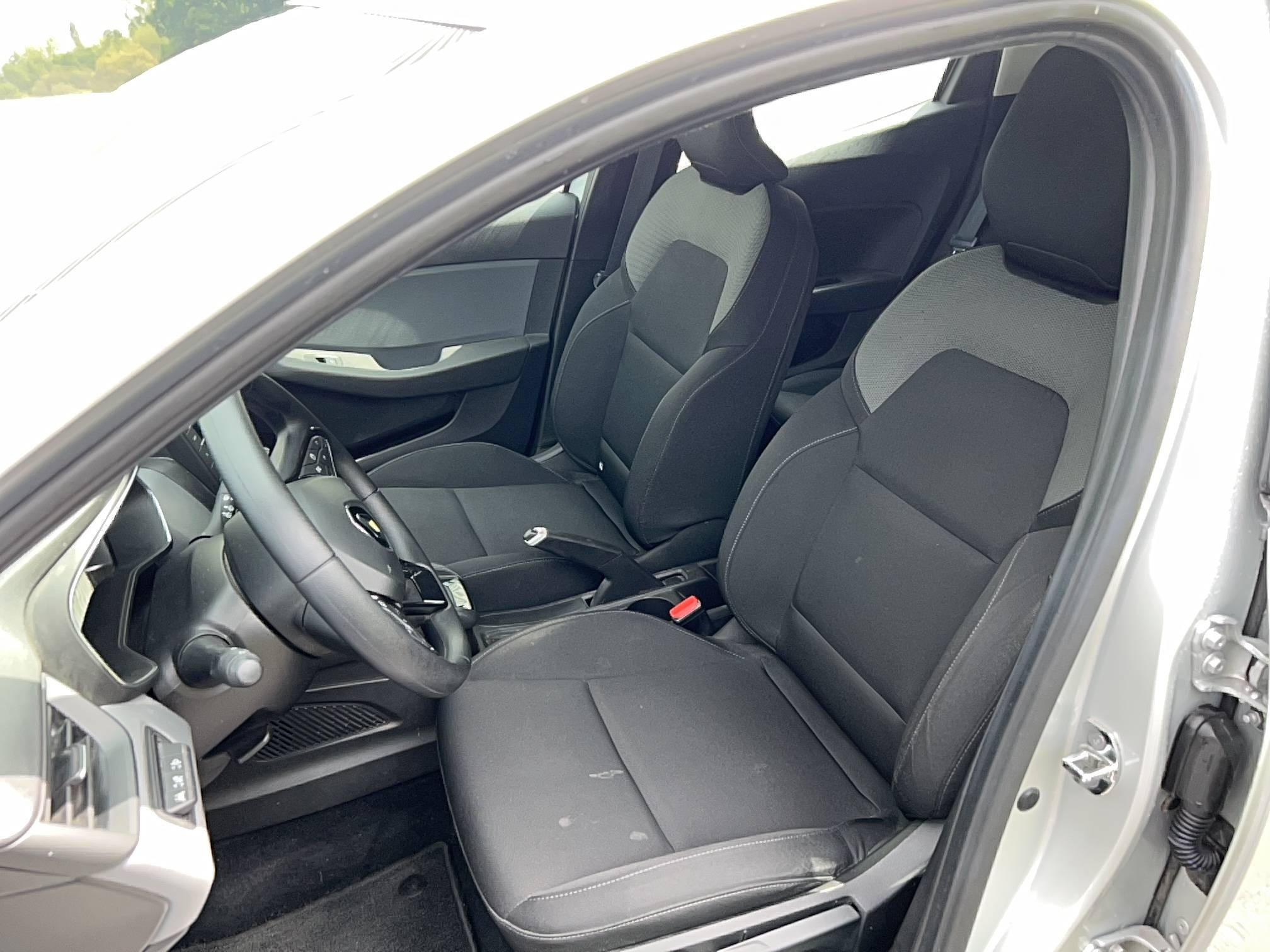 Vente en ligne Renault Clio 5 Clio SCe 65 au prix de 10 990 €