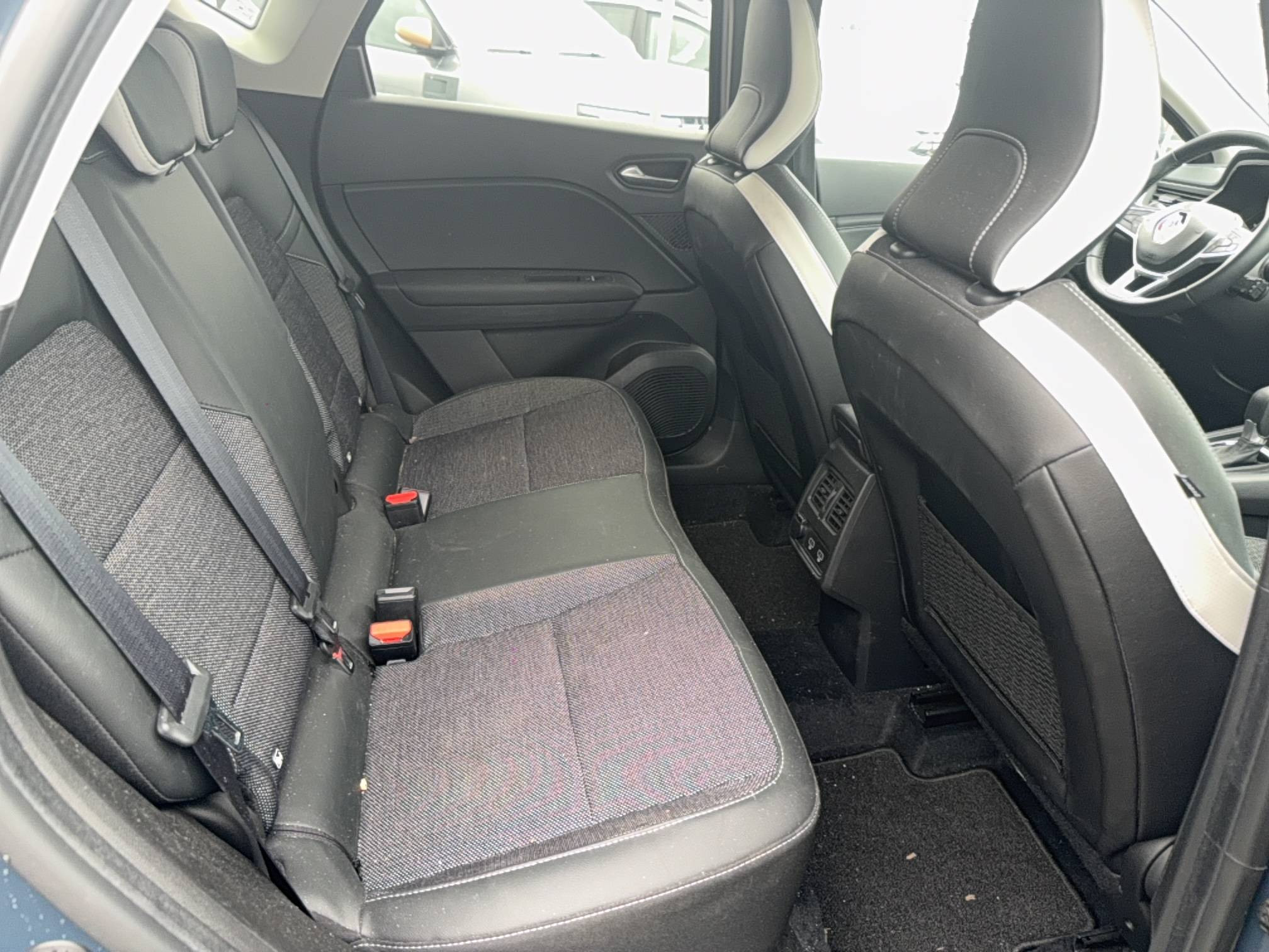 Vente en ligne Renault Captur  E-Tech full hybrid 145 au prix de 19 690 €