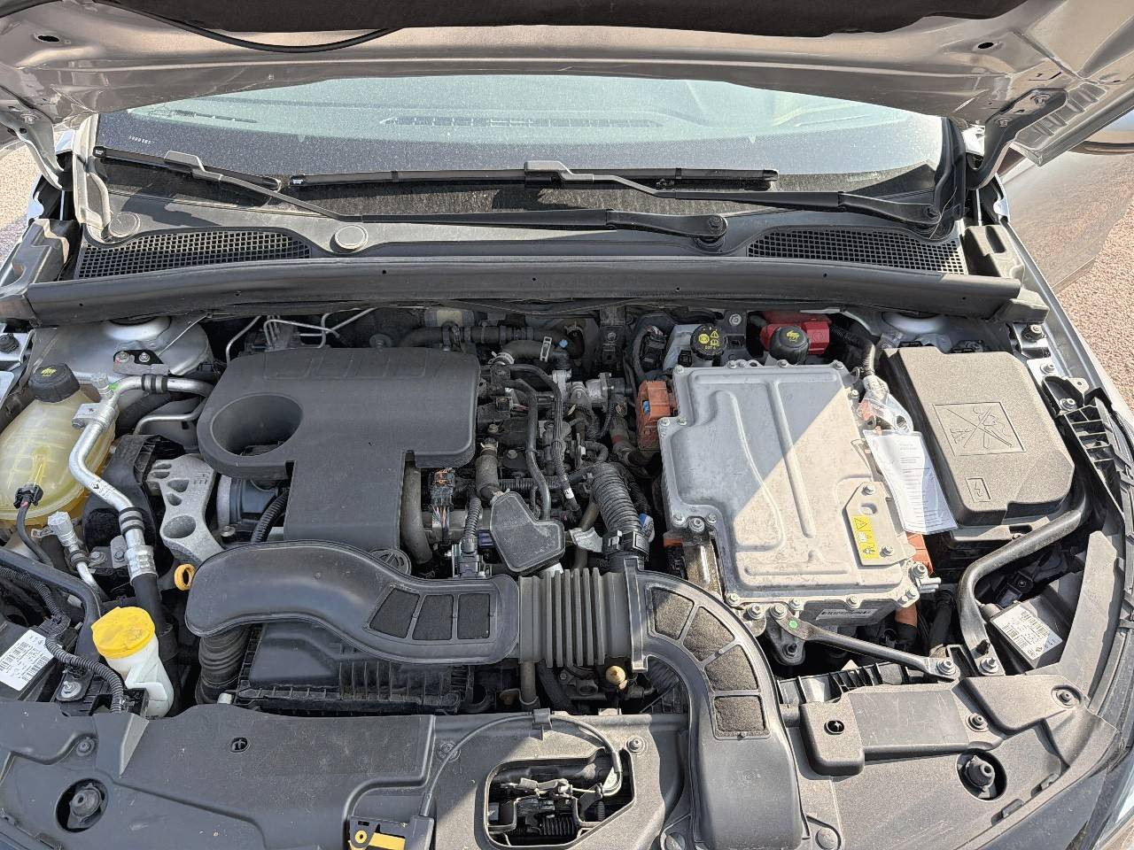 Vente en ligne Renault Clio 5 Clio E-Tech 140 - 21N au prix de 13 990 €