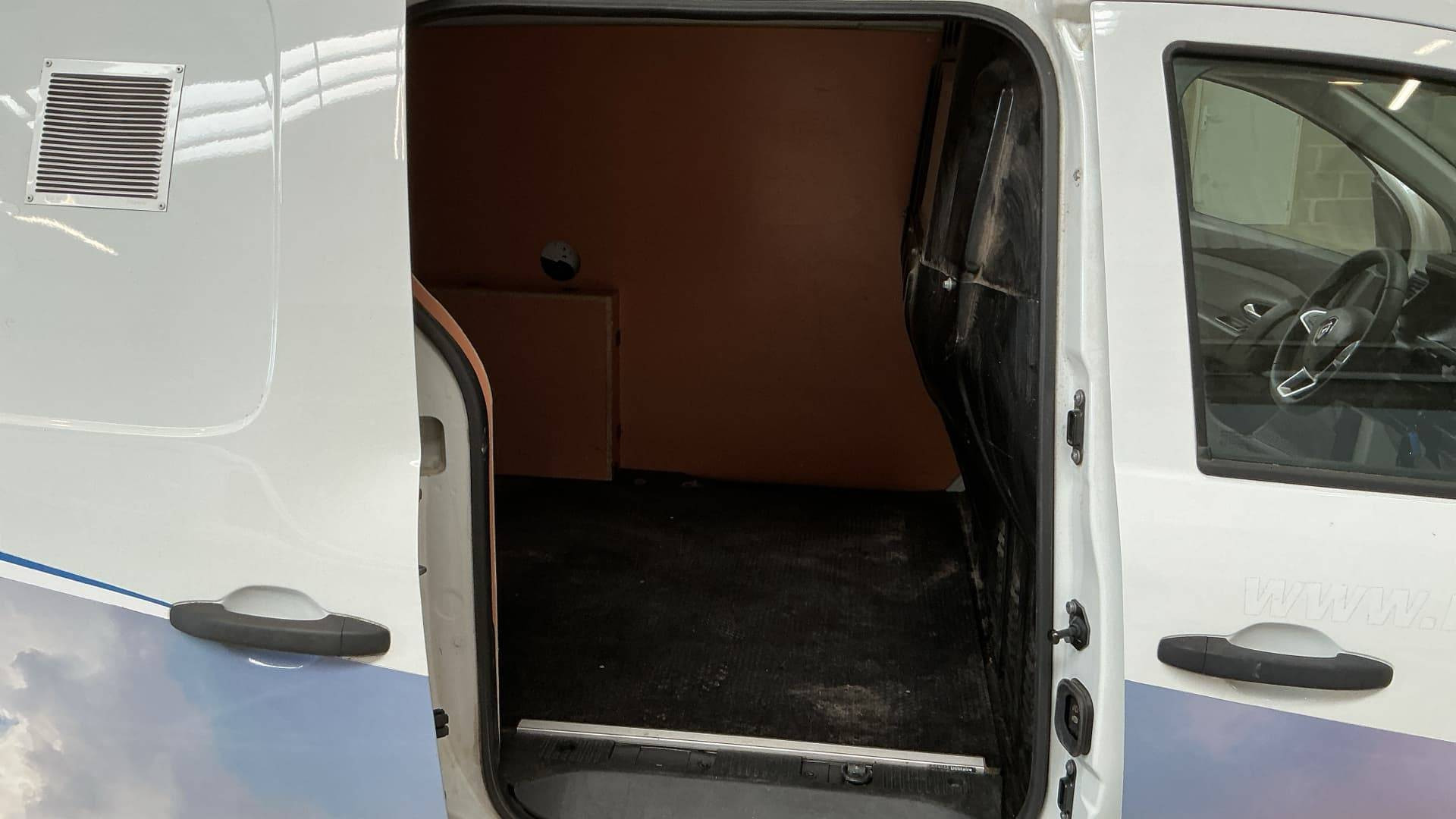 Vente en ligne Renault Express Van  BLUE DCI 95 - 22 au prix de 12 990 €
