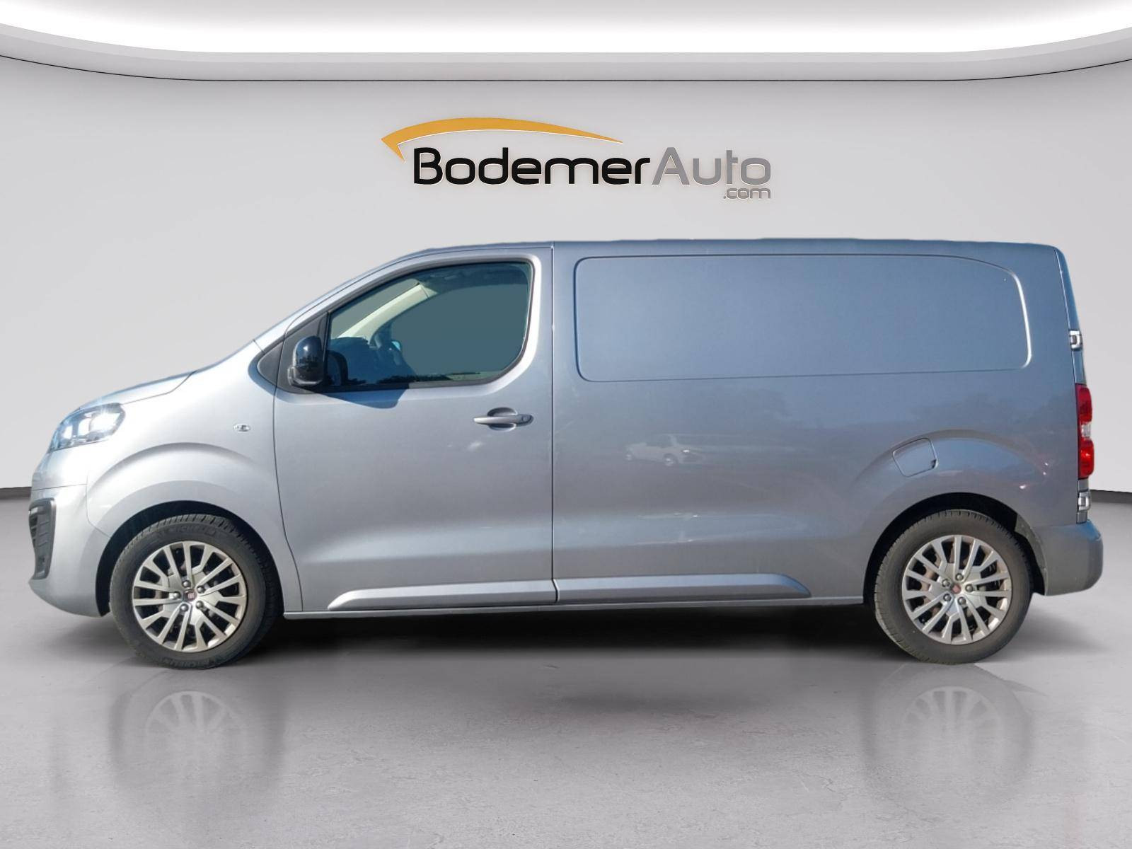 Vente en ligne Fiat Scudo  2.0 MULTIJET 180 BVA STANDARD au prix de 25 990 €