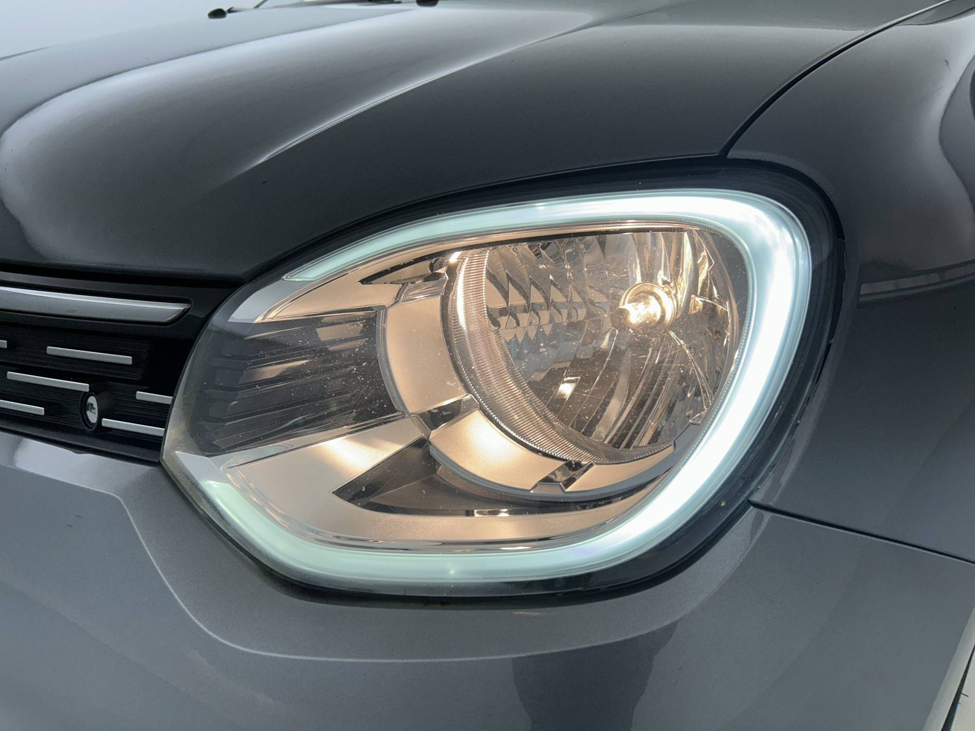 Vente en ligne Renault Twingo 3  TCe 95 au prix de 10 990 €