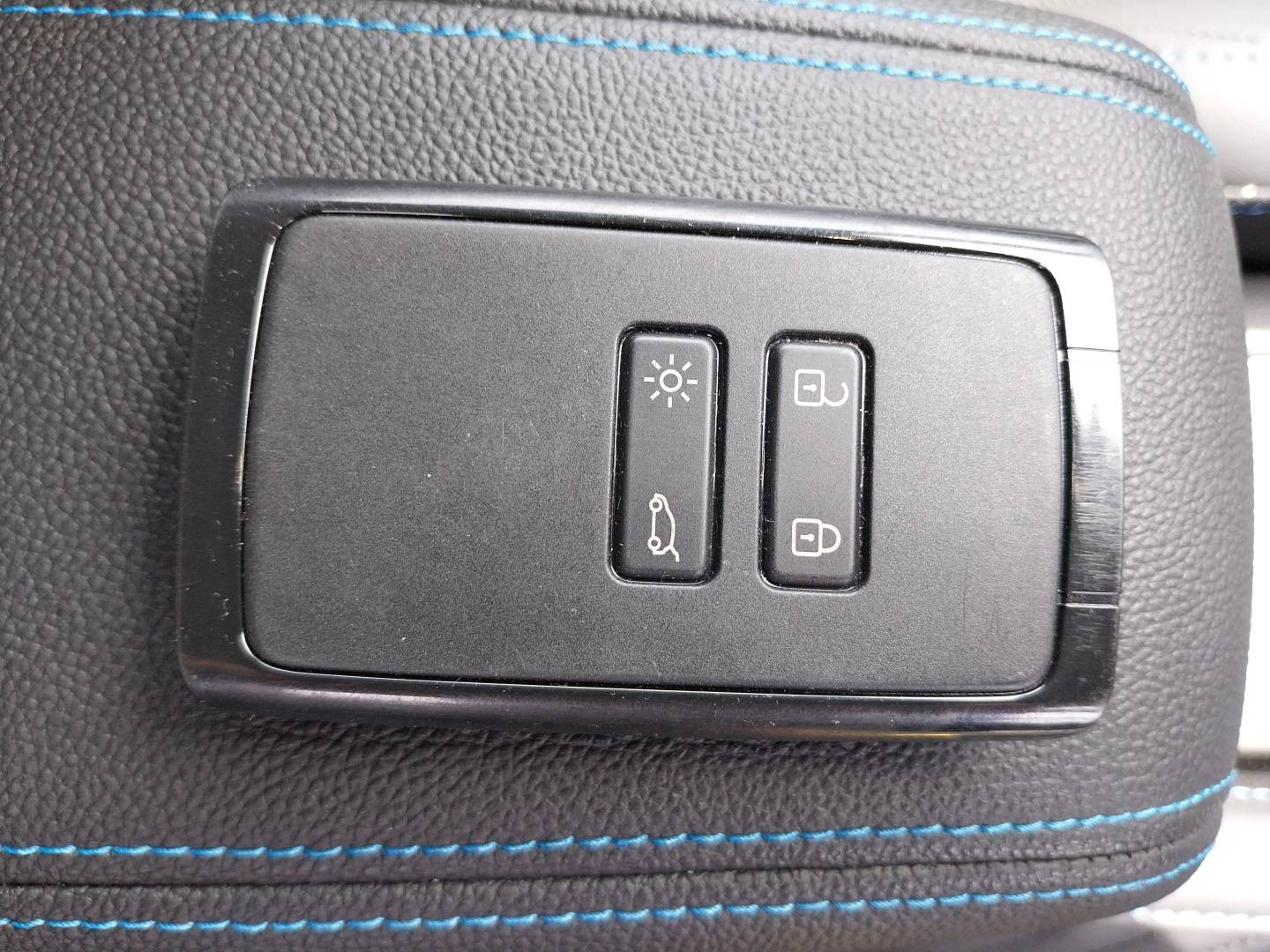 Vente en ligne Renault Clio esprit Alpine TCe 90 ch - 24 au prix de 21 491 €
