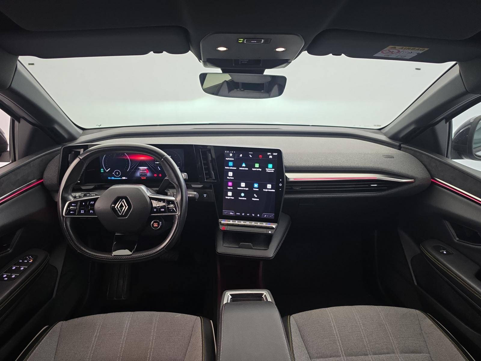 Vente en ligne Renault Megane E-Tech  EV60 220 ch super charge au prix de 24 990 €