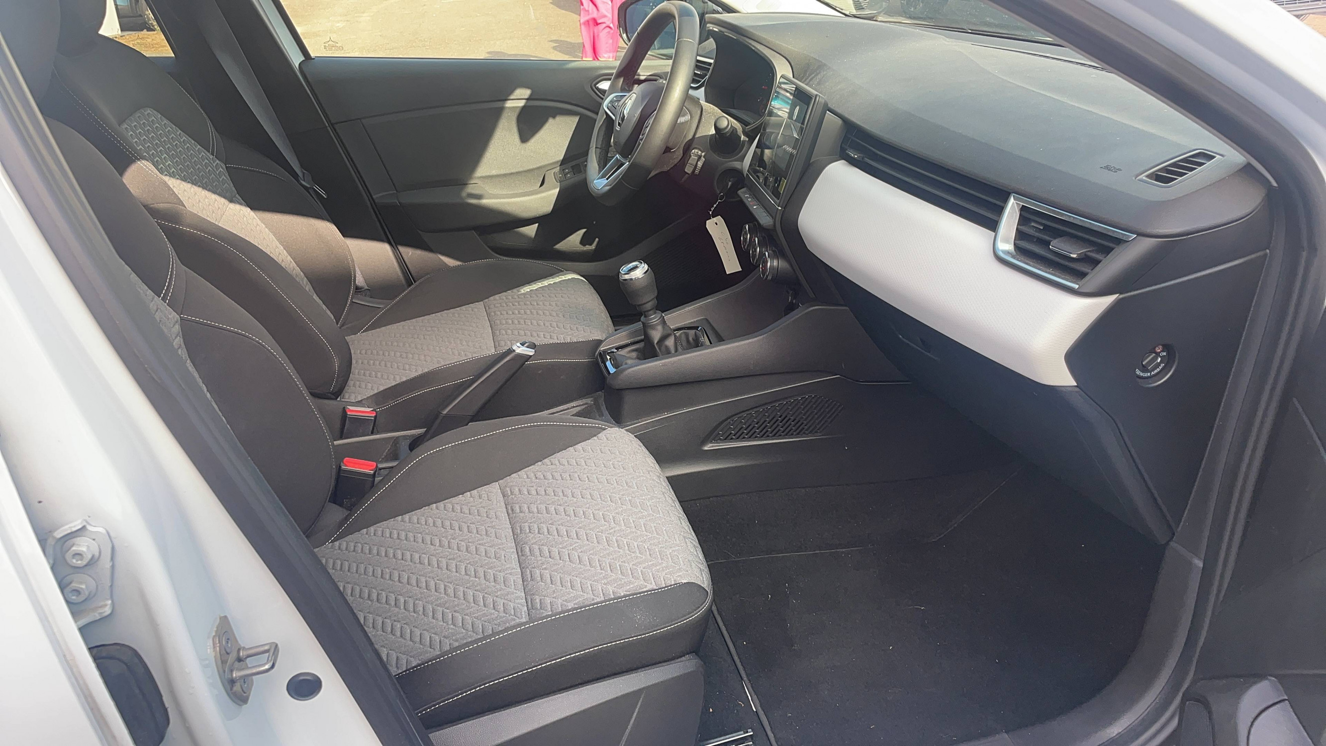 Vente en ligne Renault Clio 5 Clio TCe 100 GPL au prix de 14 990 €