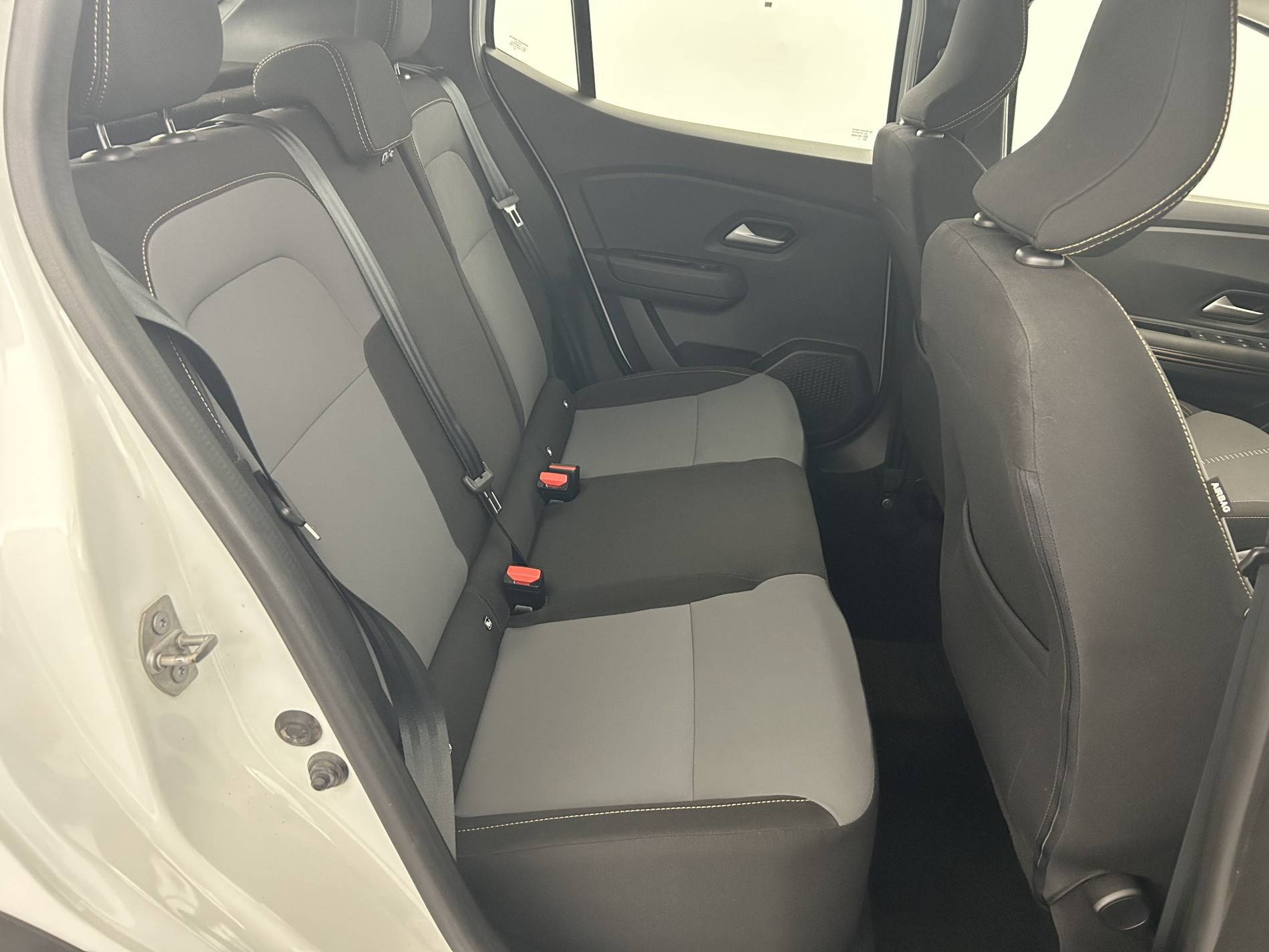 Vente en ligne Dacia Sandero  ECO-G 100 au prix de 15 690 €