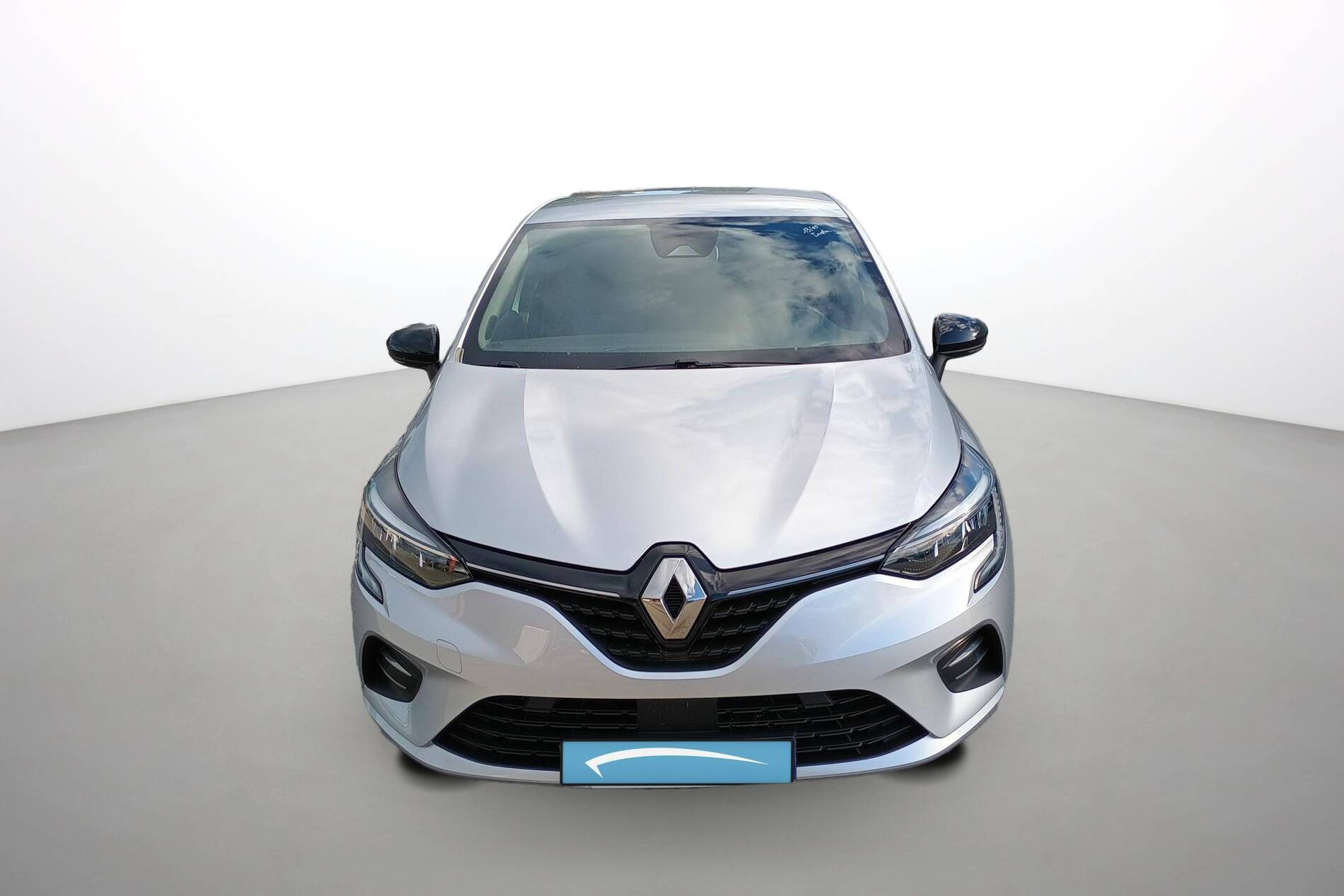 Vente en ligne Renault Clio 5 Clio E-Tech 140 - 21N au prix de 15 990 €