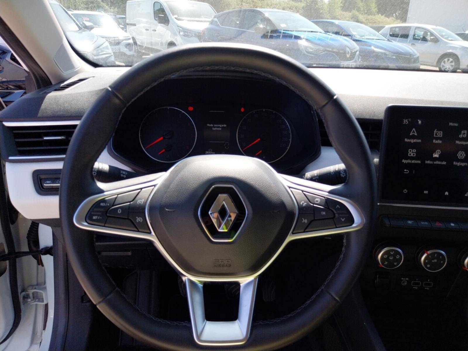 Vente en ligne Renault Clio 5 Clio TCe 100 GPL au prix de 14 290 €