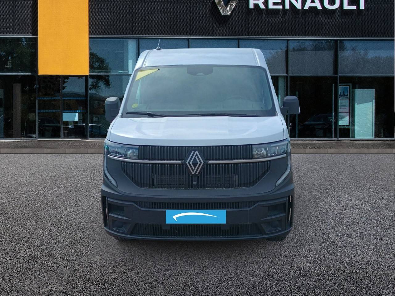Vente en ligne Renault Master Fourgon MASTER FG BLUE DCI 130 L2H2 3T5 TR au prix de 31 990 €