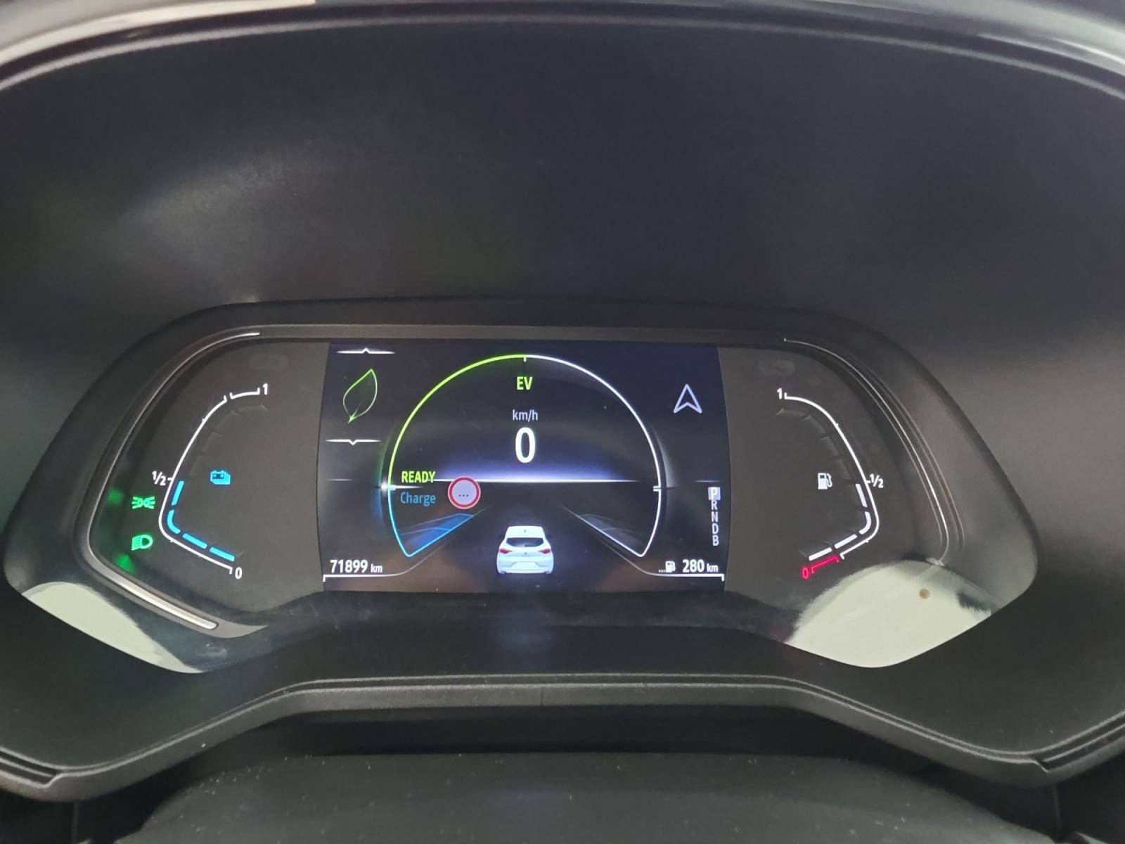 Vente en ligne Renault Clio 5 CLIO SOCIETE E-TECH 140 - 21N au prix de 13 290 €