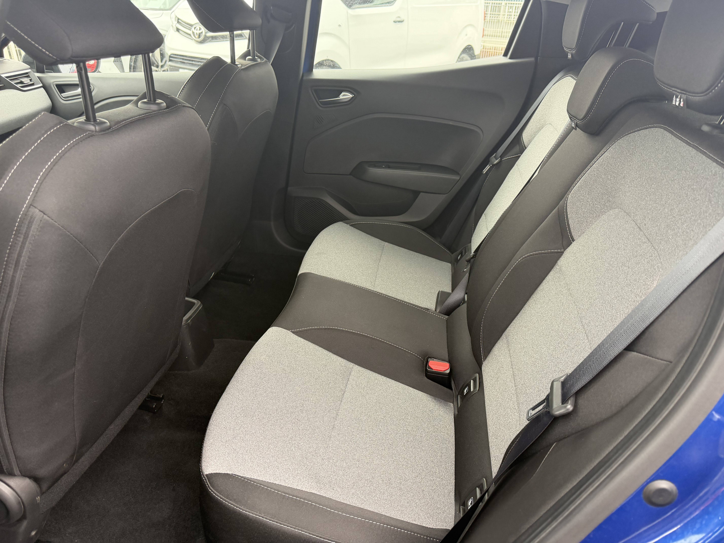 Vente en ligne Renault Clio 5 Clio TCe 90 ch GSR2 au prix de 15 790 €