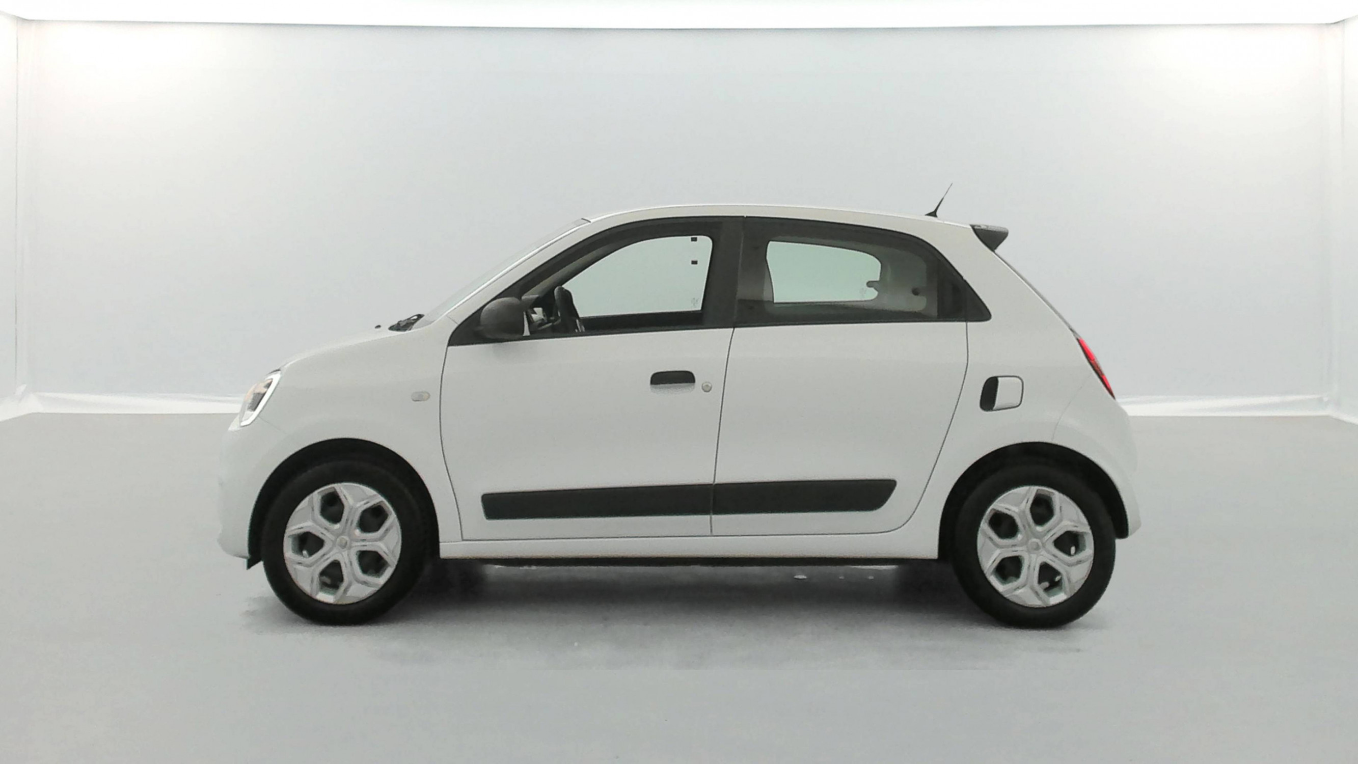 Vente en ligne Renault Twingo 3  SCe 65 - 21 au prix de 10 990 €