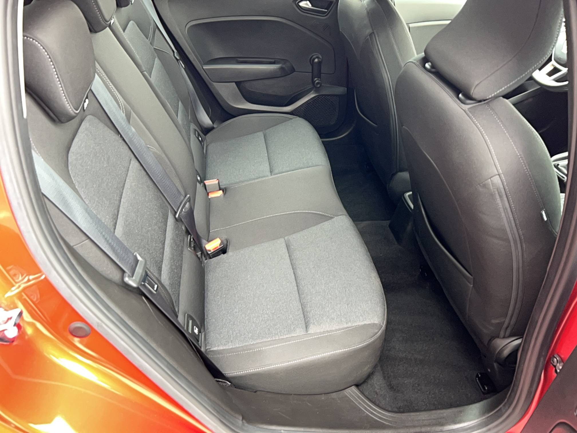 Vente en ligne Renault Clio 5 Clio TCe 90 au prix de 13 690 €