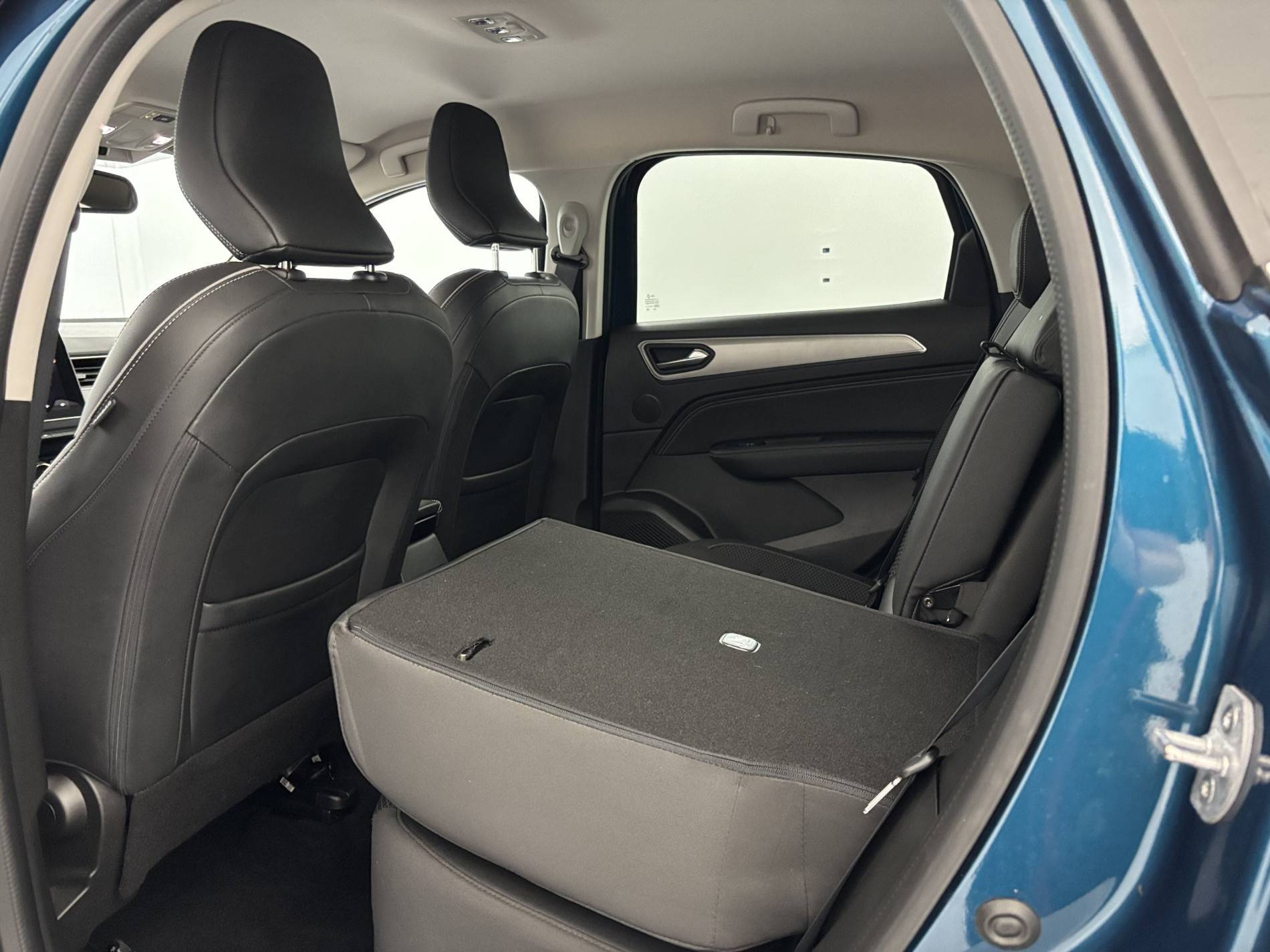 Vente en ligne Renault Arkana  E-Tech 145 - 21B au prix de 17 390 €
