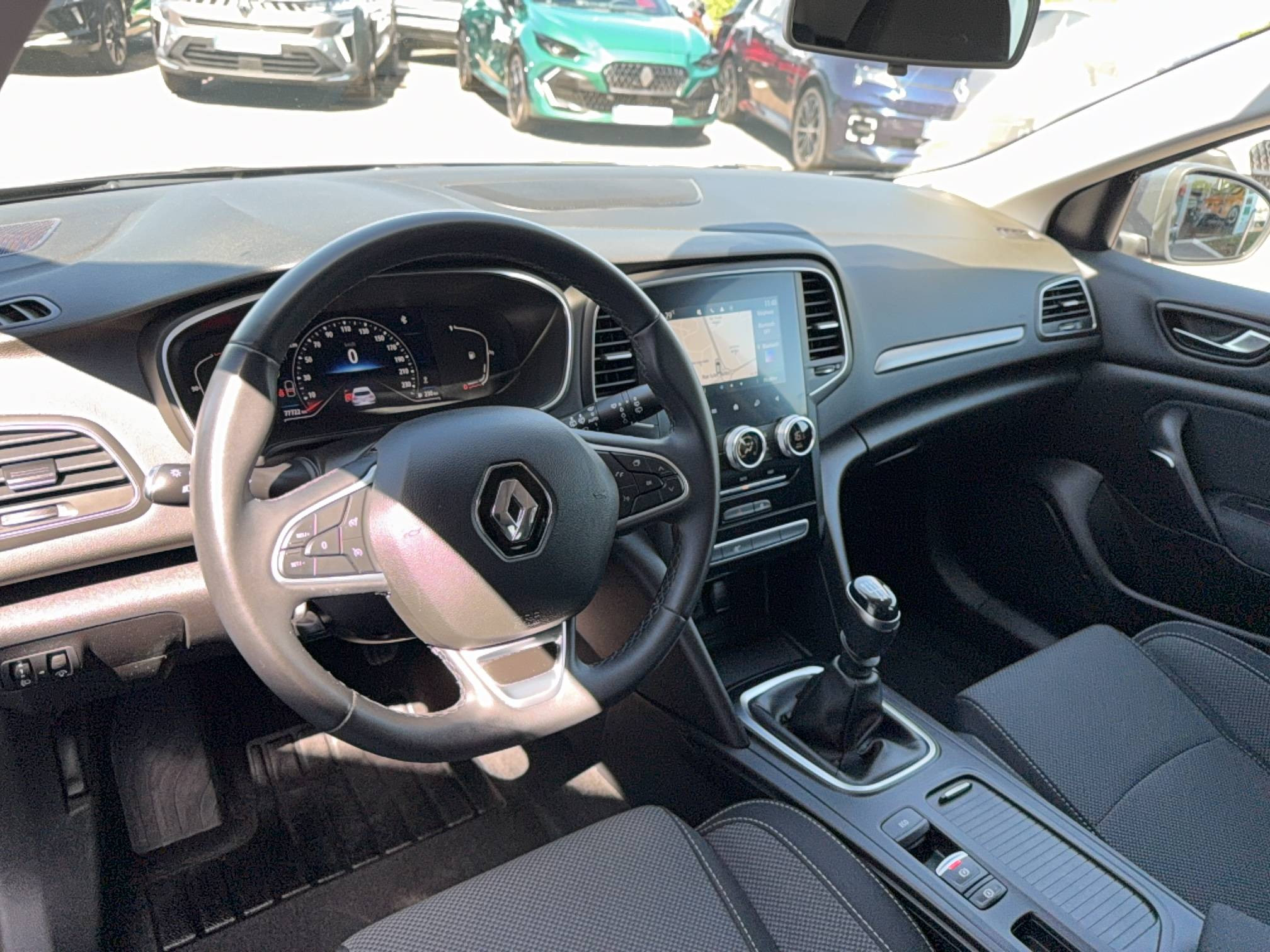 Vente en ligne Renault Megane 4  Blue dCi 115 au prix de 16 980 €