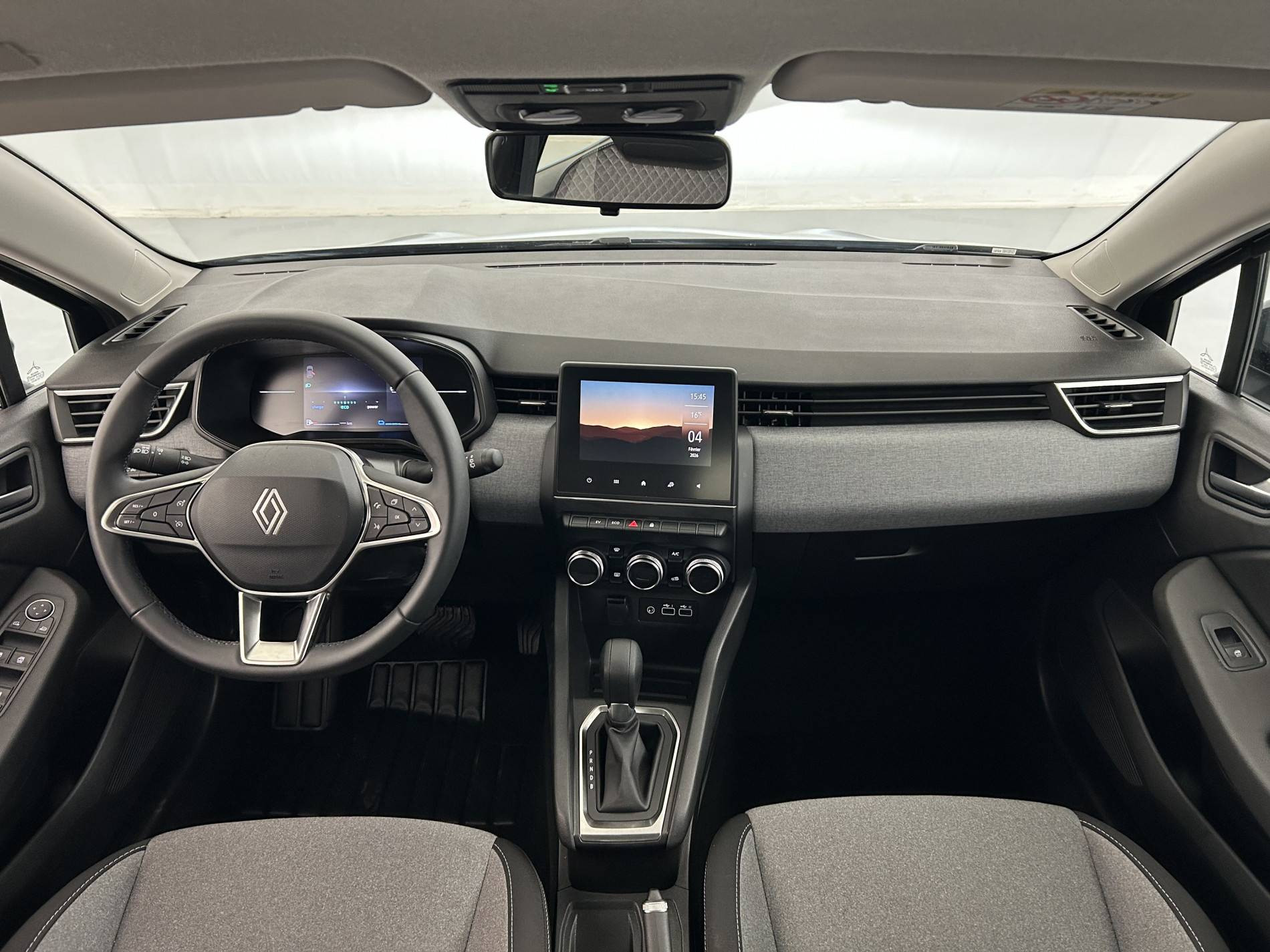 Vente en ligne Renault Clio 5 Clio E-Tech full hybrid 145 ch GSR2 au prix de 19 990 €