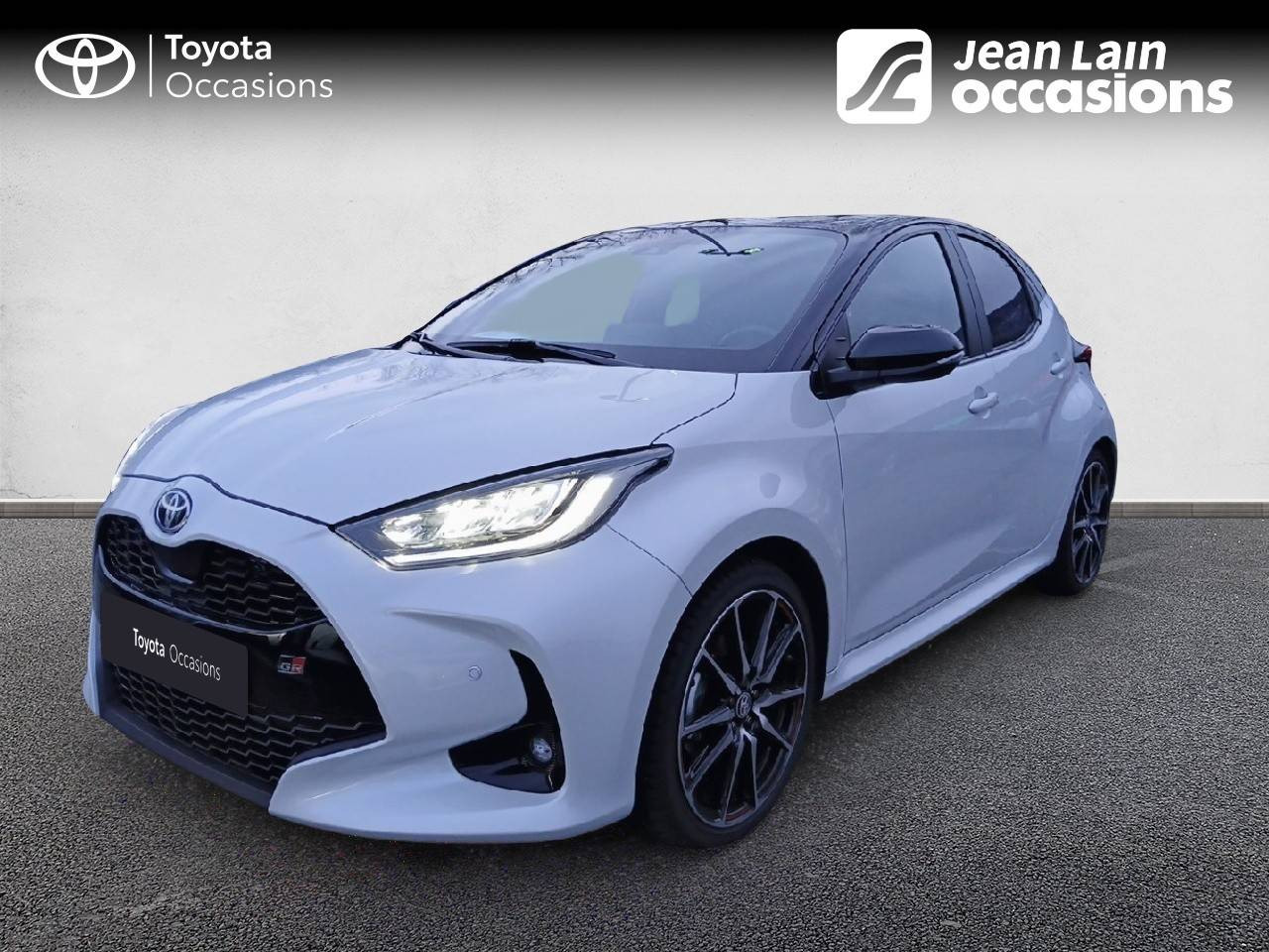 Vente en ligne TOYOTA YARIS HYBRIDE MY22 Yaris Hybride 116h GR Sport de 2022 au prix de 22 590 €