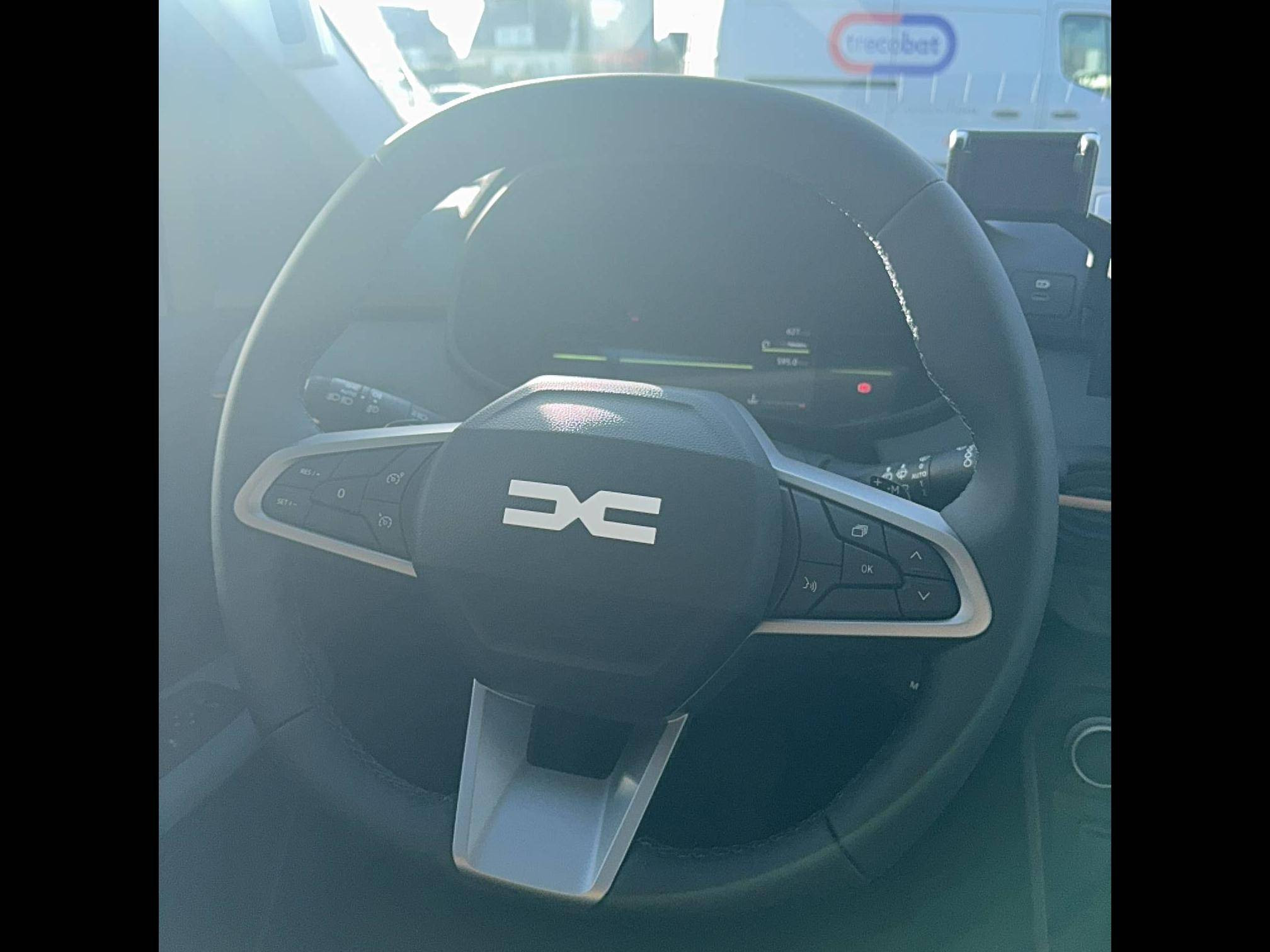 Vente en ligne Dacia Sandero Sandero ECO-G 120 auto au prix de 21 550 €