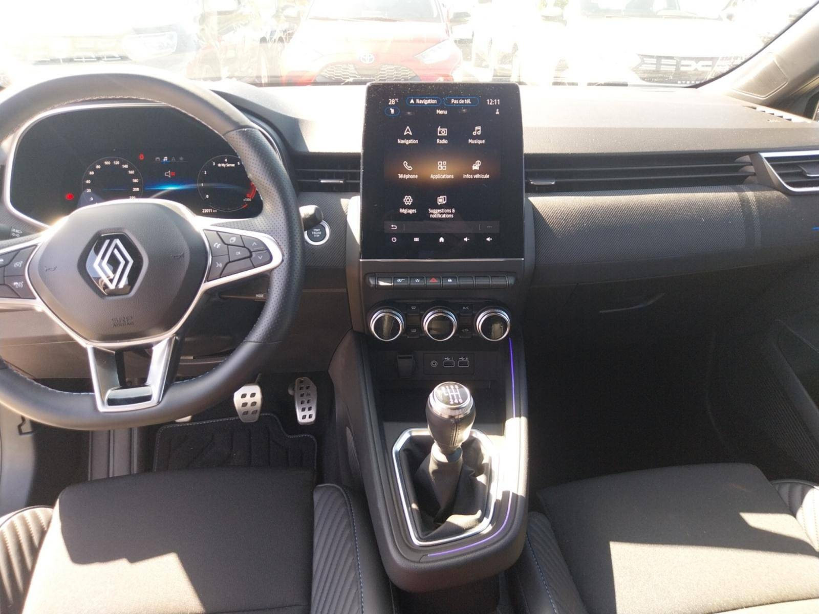 Vente en ligne Renault Clio 5 Clio TCe 90 au prix de 20 490 €