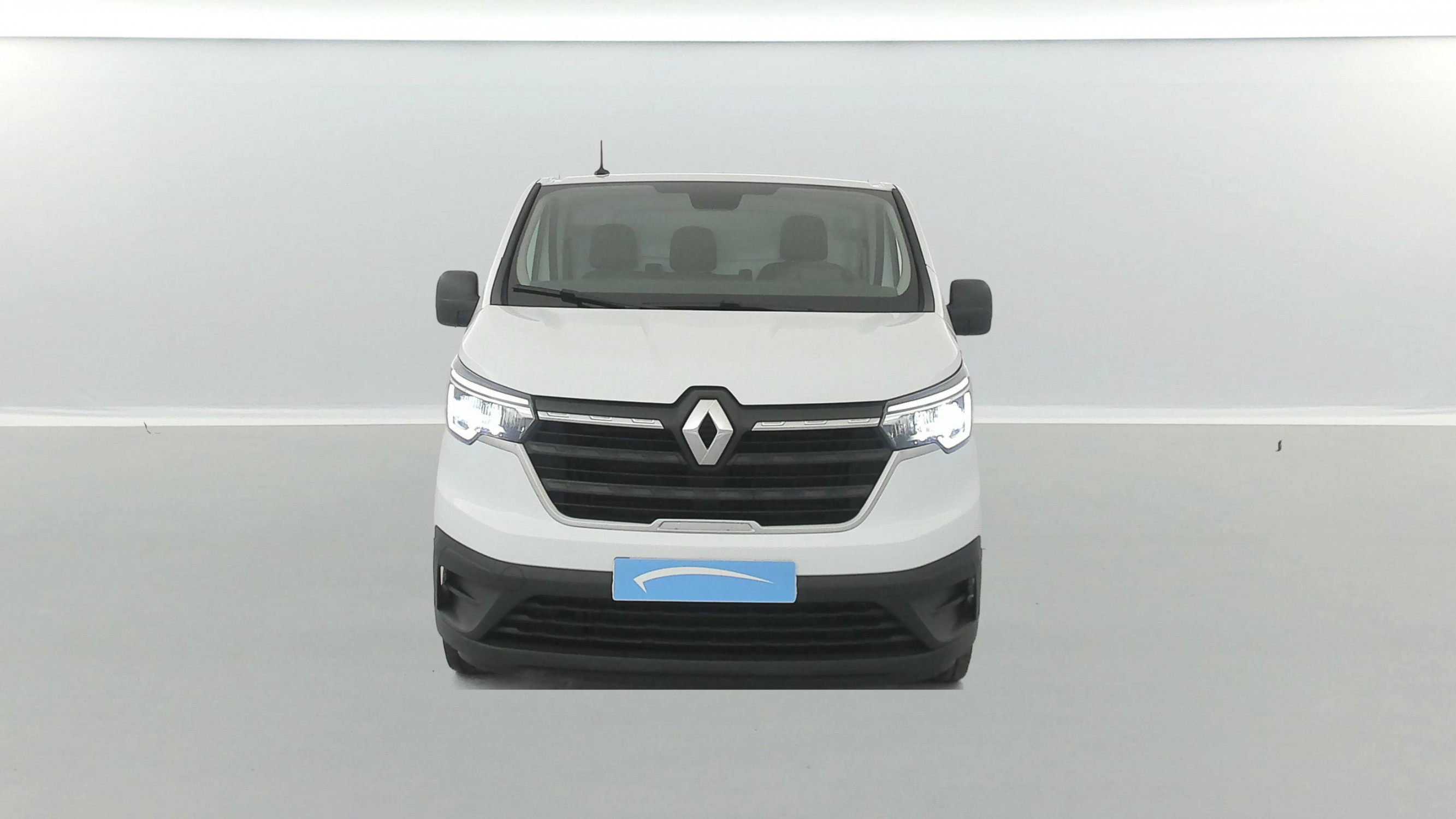 Vente en ligne Renault Trafic 3 Fourgon TRAFIC FGN L2H1 3000 KG BLUE DCI 130 au prix de 23 990 €