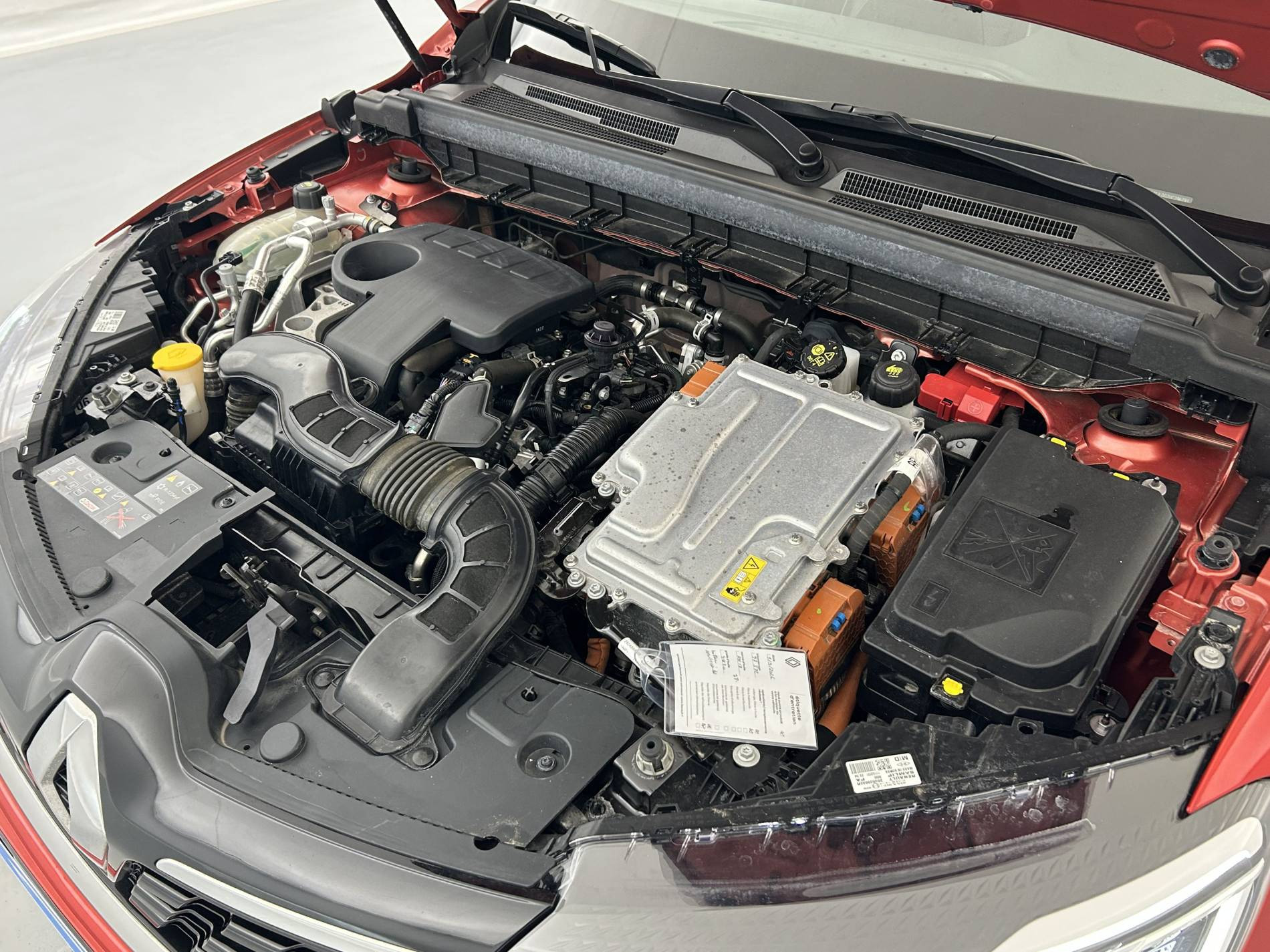 Vente en ligne Renault Arkana  E-Tech 145 - 21B au prix de 15 990 €