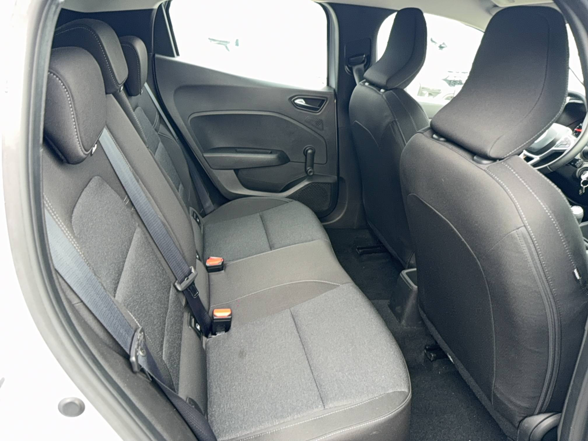 Vente en ligne Renault Clio 5 Clio TCe 90 au prix de 13 990 €