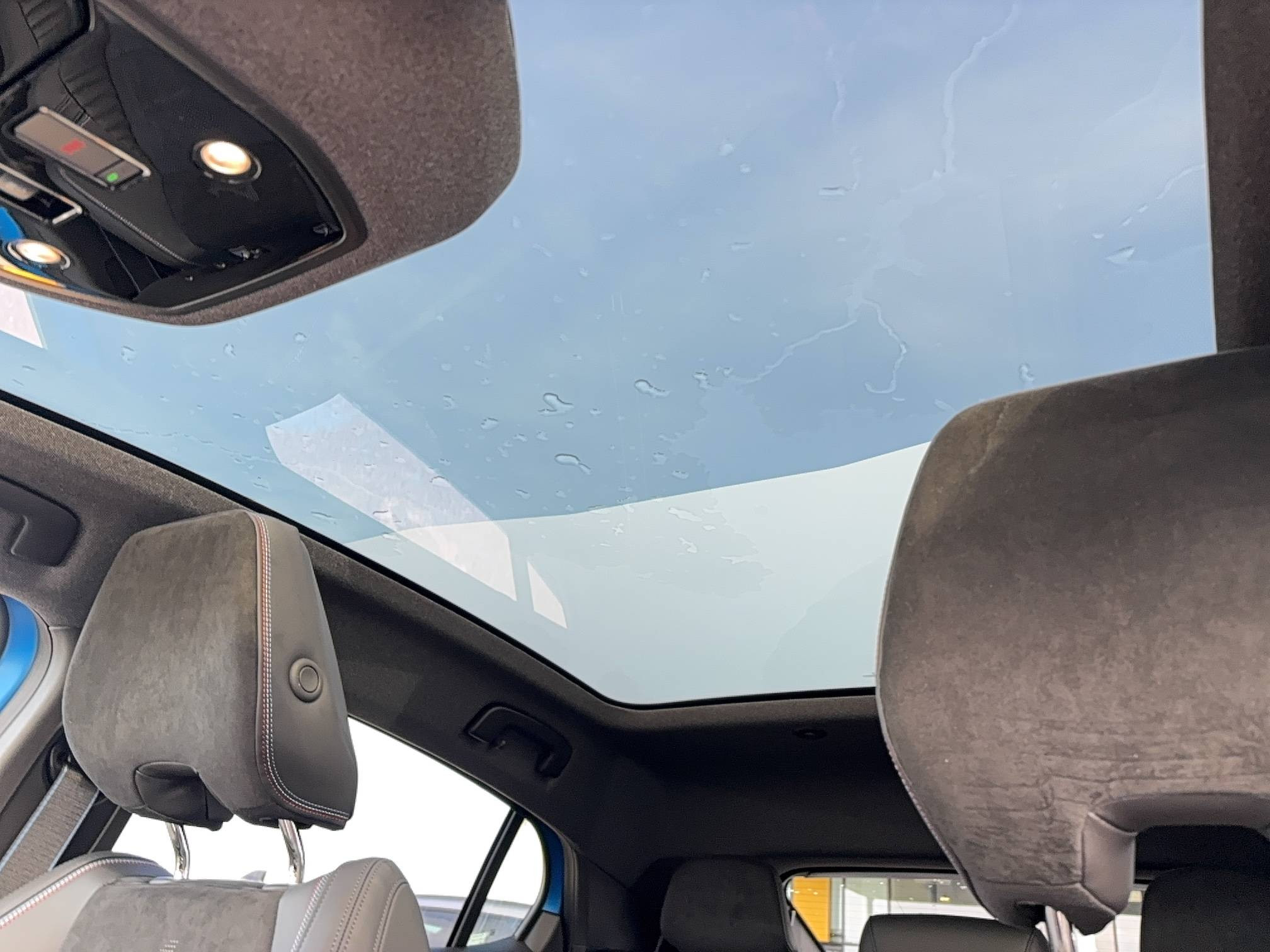 Vente en ligne Renault Rafale  hyper hybrid E-Tech 300 ch 4x4 au prix de 59 900 €