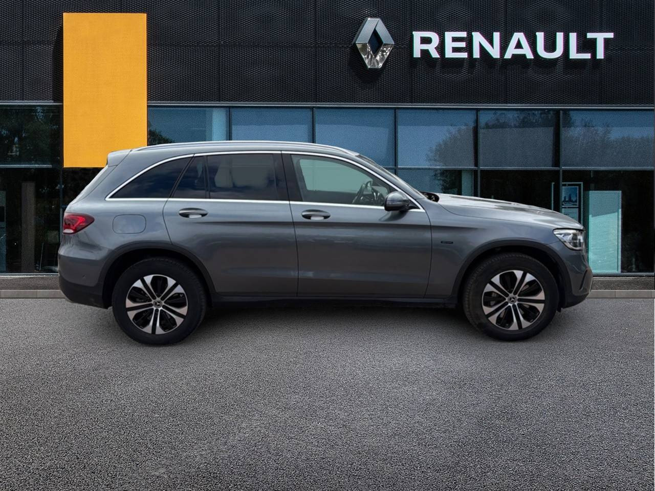 Vente en ligne Mercedes GLC  300 e EQ POWER 9G-Tronic 4Matic au prix de 33 990 €