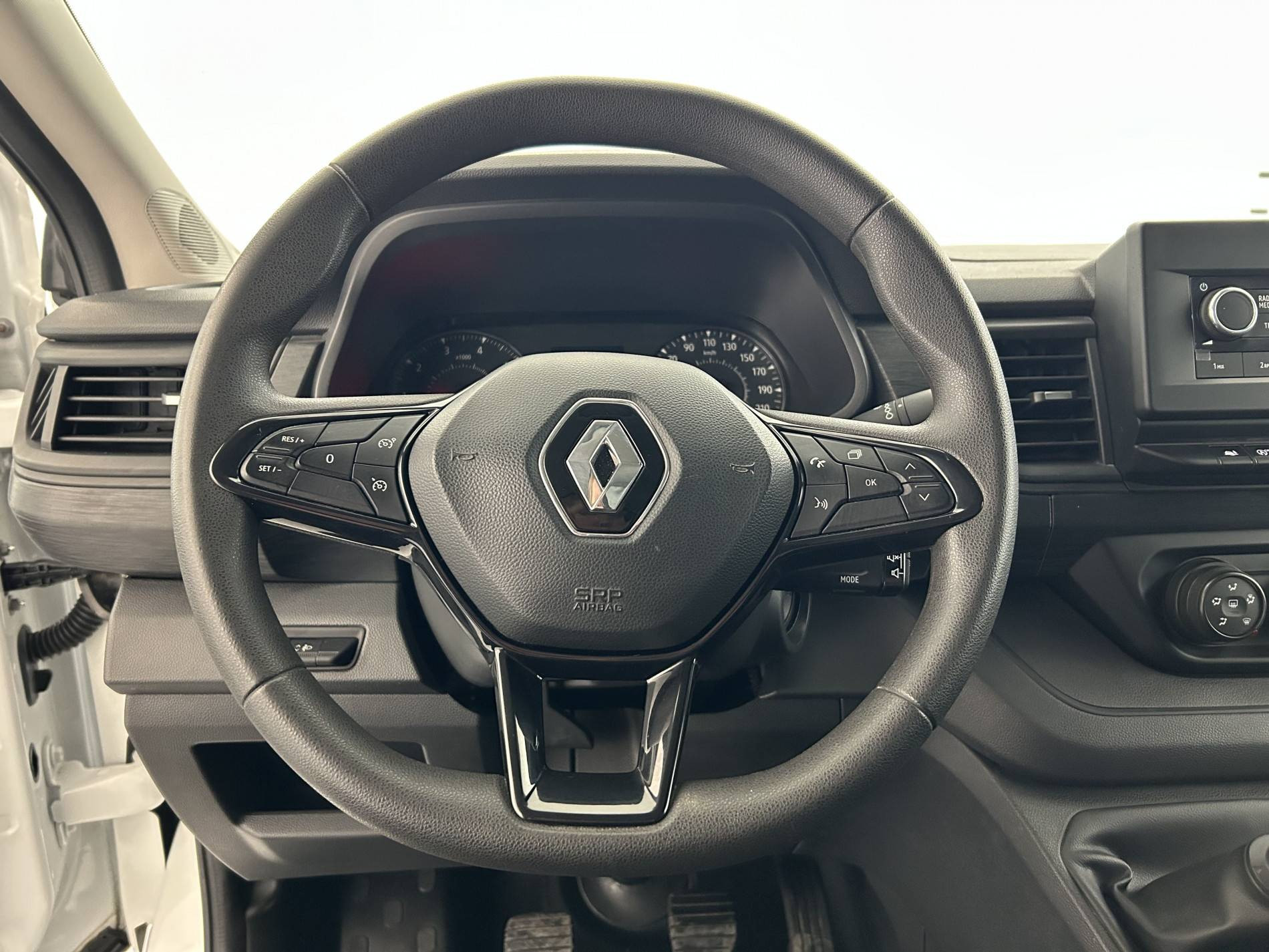 Vente en ligne Renault Trafic 3 Fourgon TRAFIC FGN L1H1 2800 KG BLUE DCI 110 au prix de 20 990 €