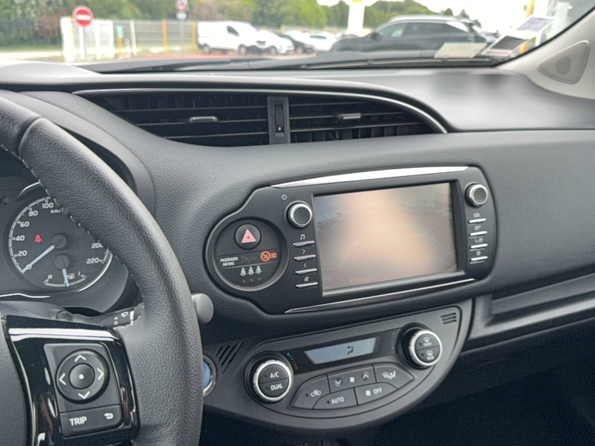 Vente en ligne Toyota Yaris Yaris Hybride 100h au prix de 16 990 €