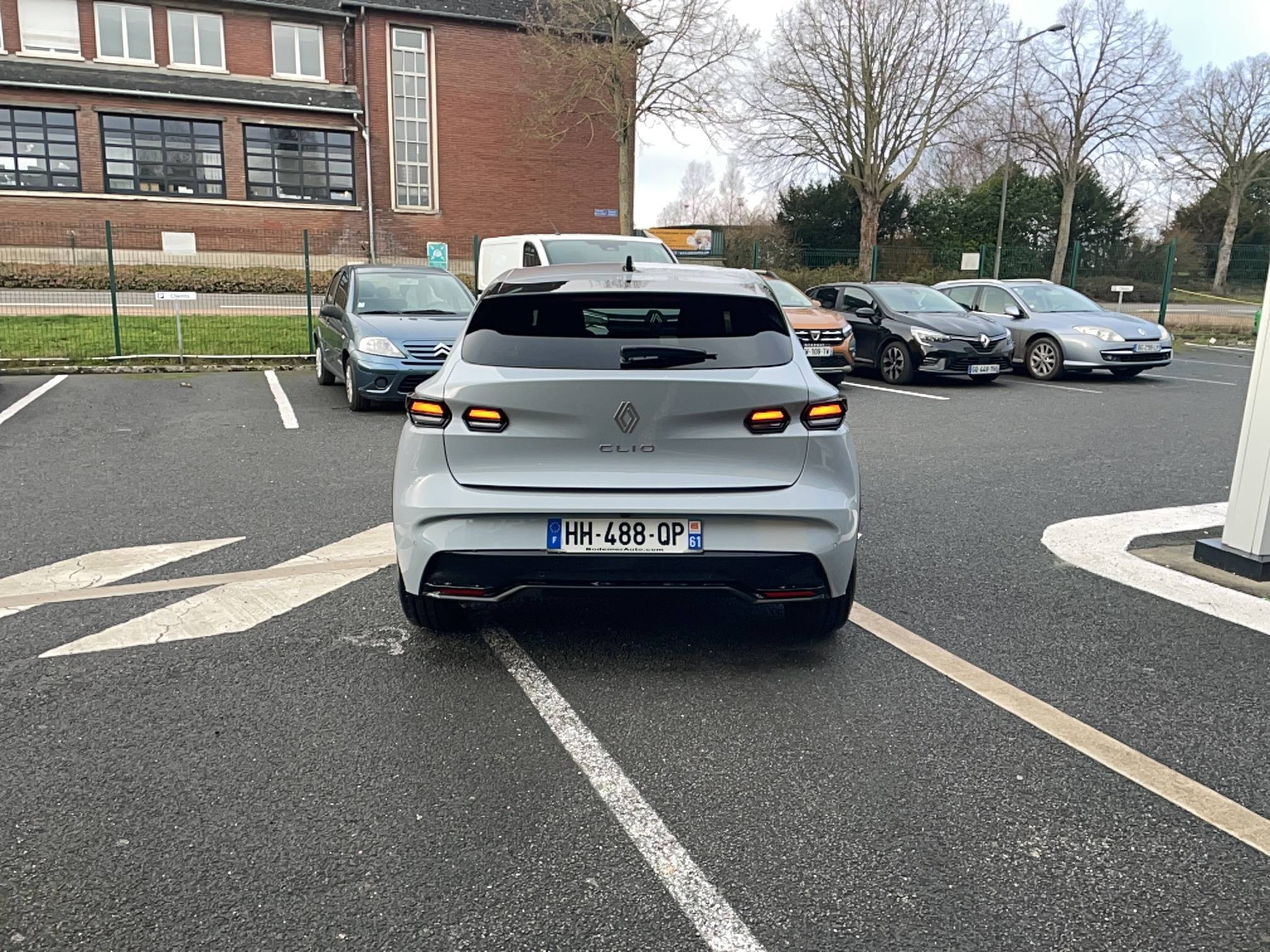 Vente en ligne Renault Clio 6 Clio TCe 115 ch au prix de 24 850 €