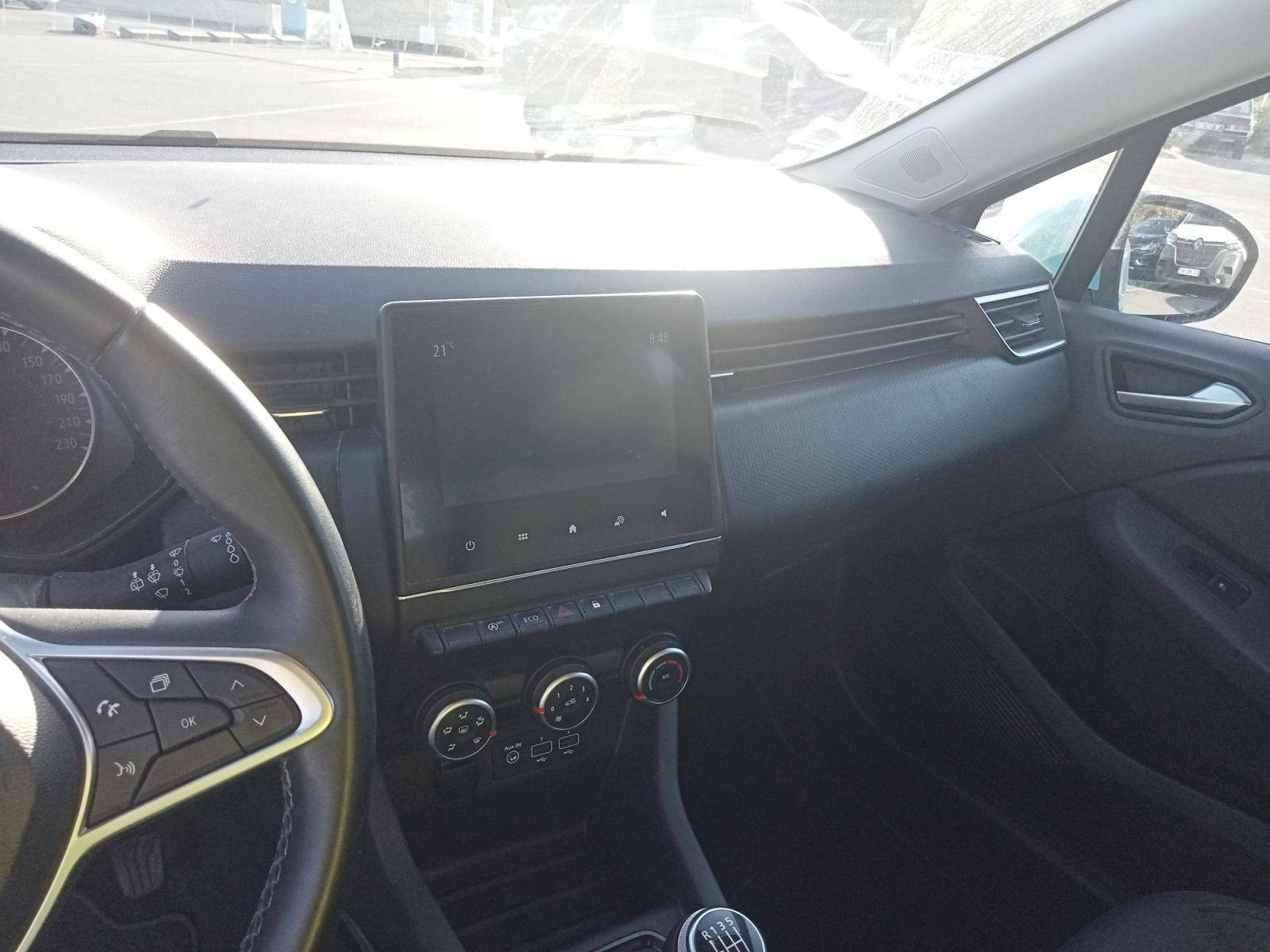 Vente en ligne Renault Clio 5 Clio TCe 90 - 21N au prix de 13 990 €