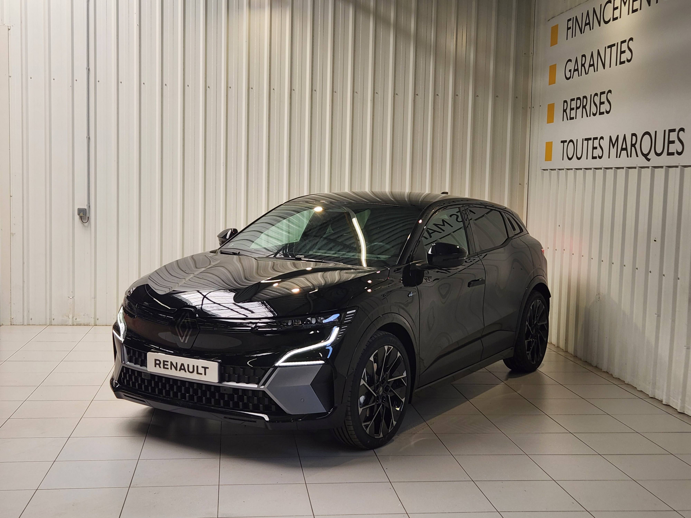 Renault Megane E-Tech  220 ch autonomie confort occasion de 2026 en vente à Morlaix