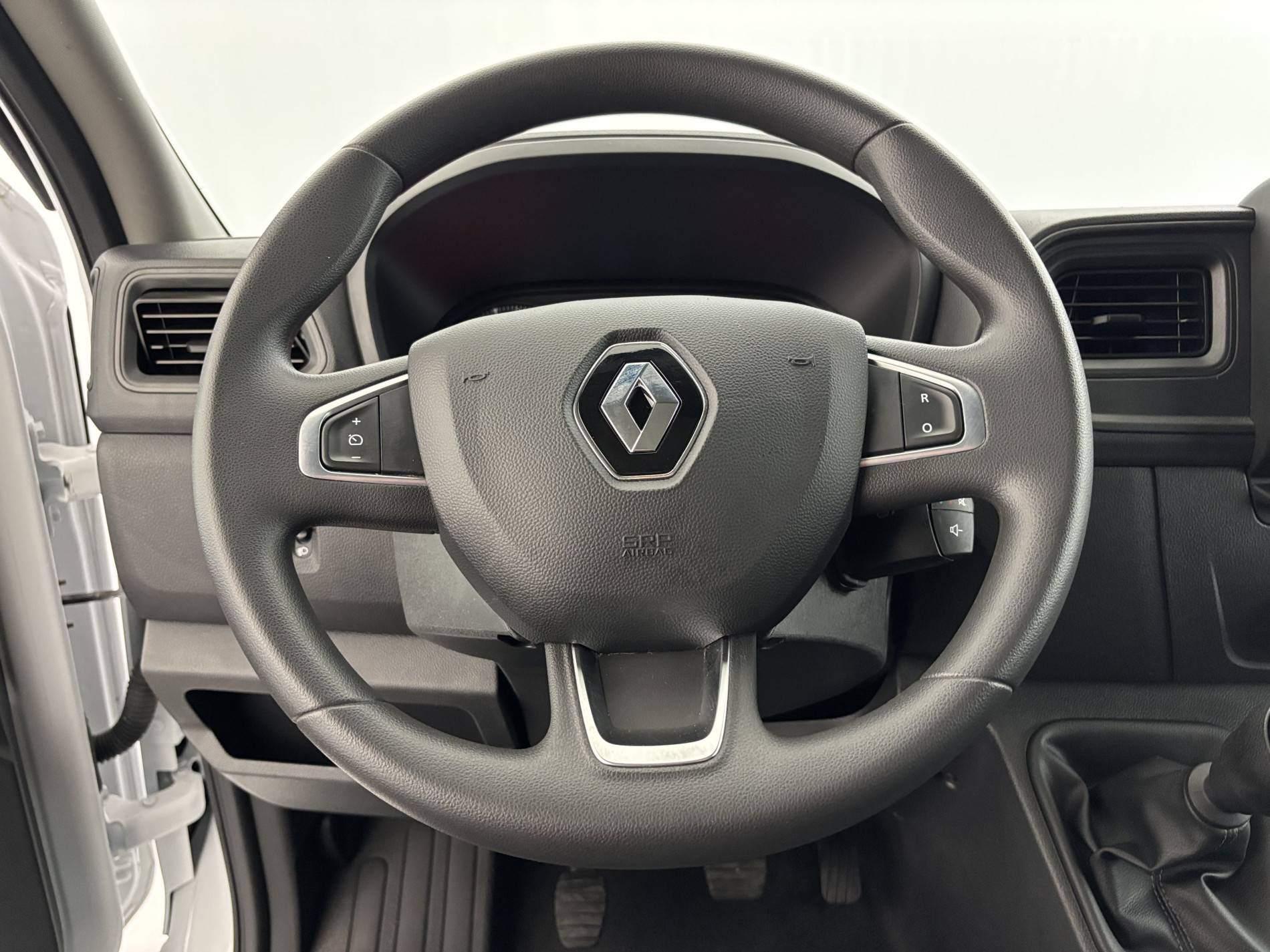 Vente en ligne Renault Master Fourgon MASTER FGN TRAC F3500 L2H2 BLUE DCI 135 au prix de 22 990 €