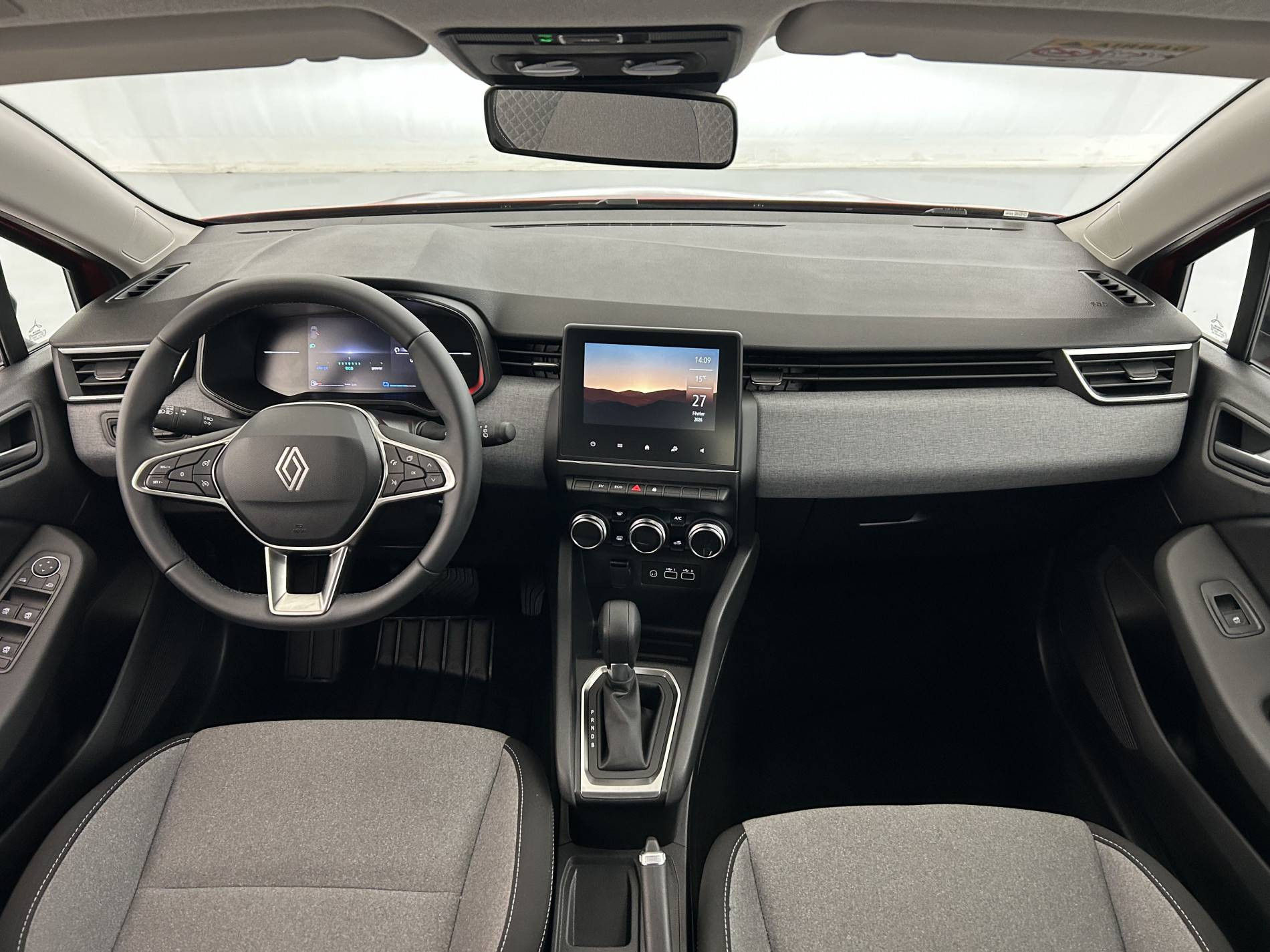 Vente en ligne Renault Clio 5 Clio E-Tech full hybrid 145 ch GSR2 au prix de 19 290 €