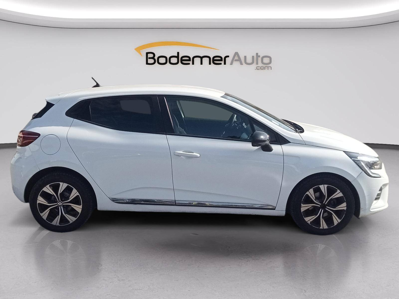 Vente en ligne Renault Clio 5 Clio SCe 65 au prix de 13 900 €