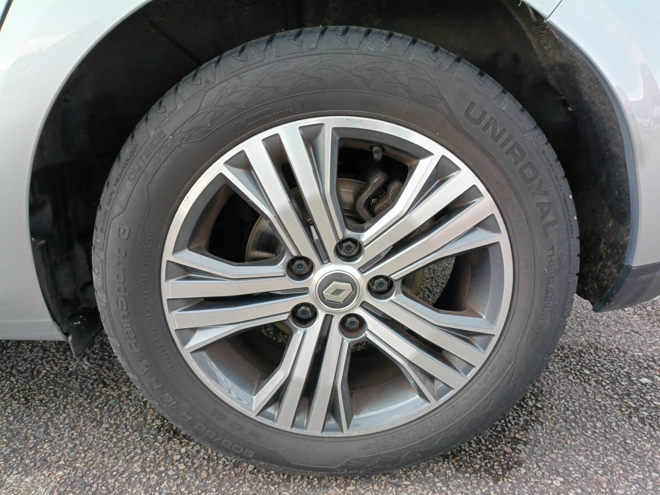 Vente en ligne Renault Megane 4  Blue dCi 115 EDC au prix de 16 990 €