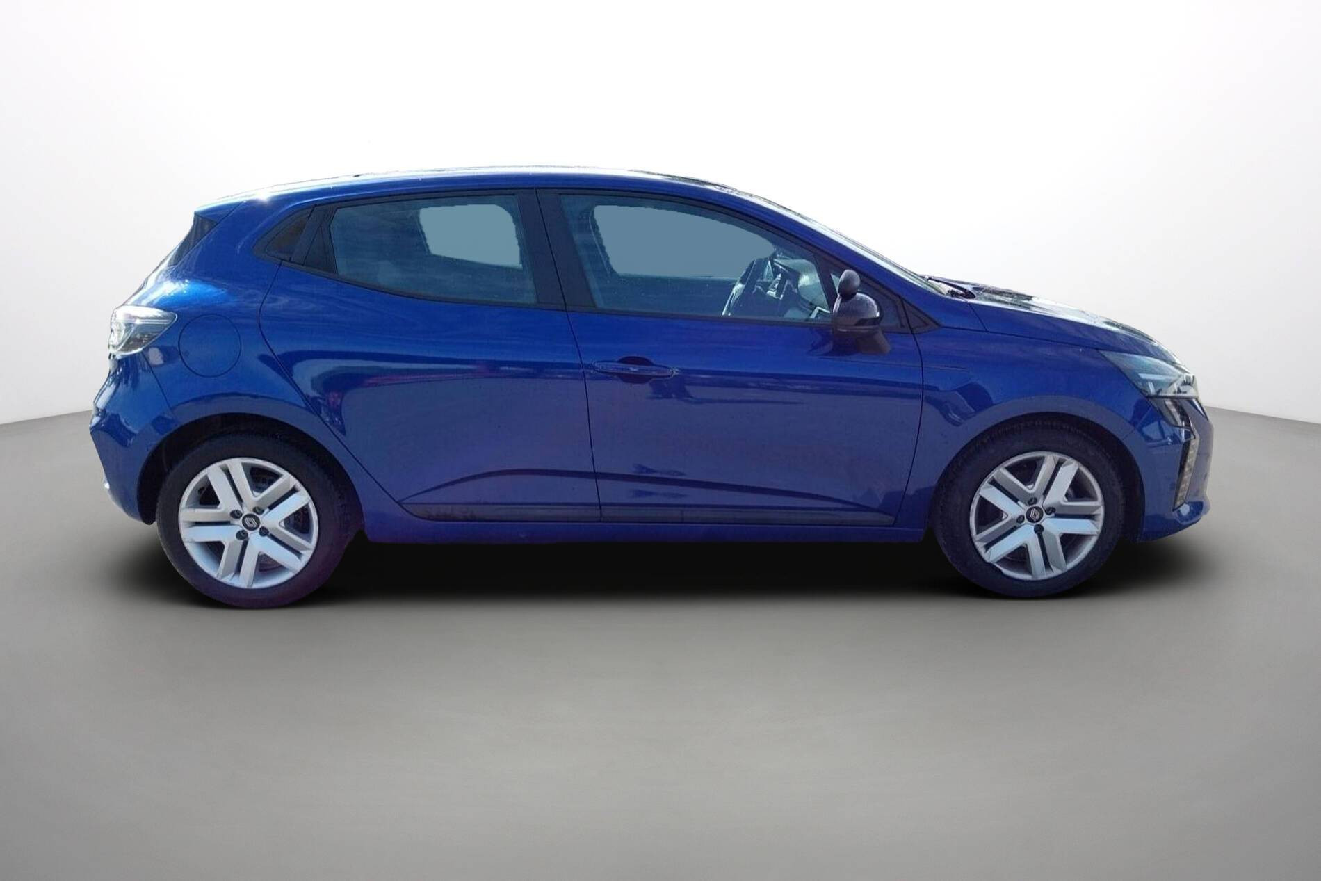 Vente en ligne Renault Clio 5 Clio Blue dCi 100 ch GSR2 au prix de 15 980 €