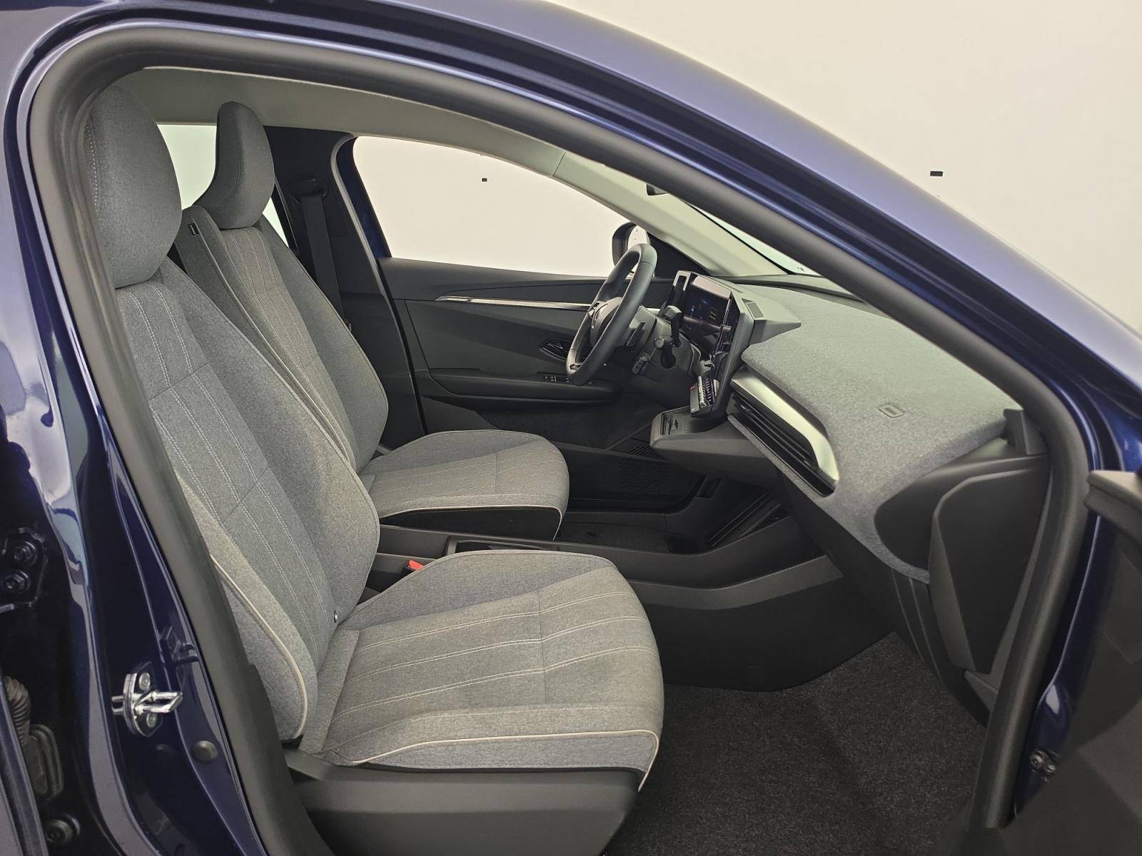 Vente en ligne Renault Megane E-Tech  EV60 220 ch super charge au prix de 22 990 €