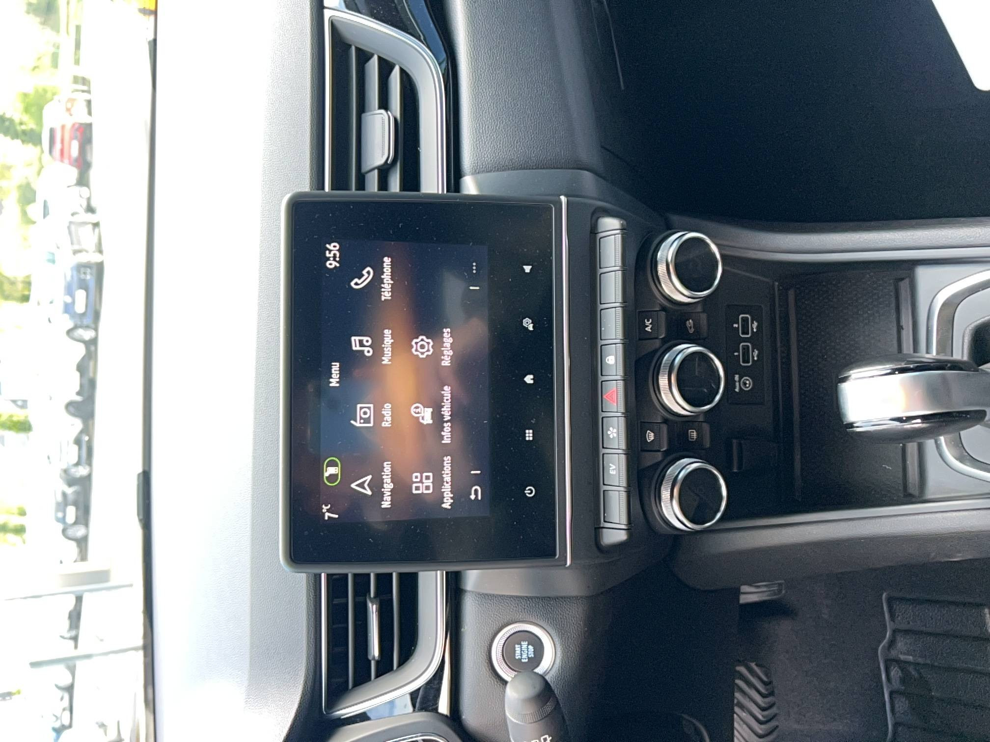Vente en ligne Renault Captur  E-Tech 145 au prix de 17 990 €