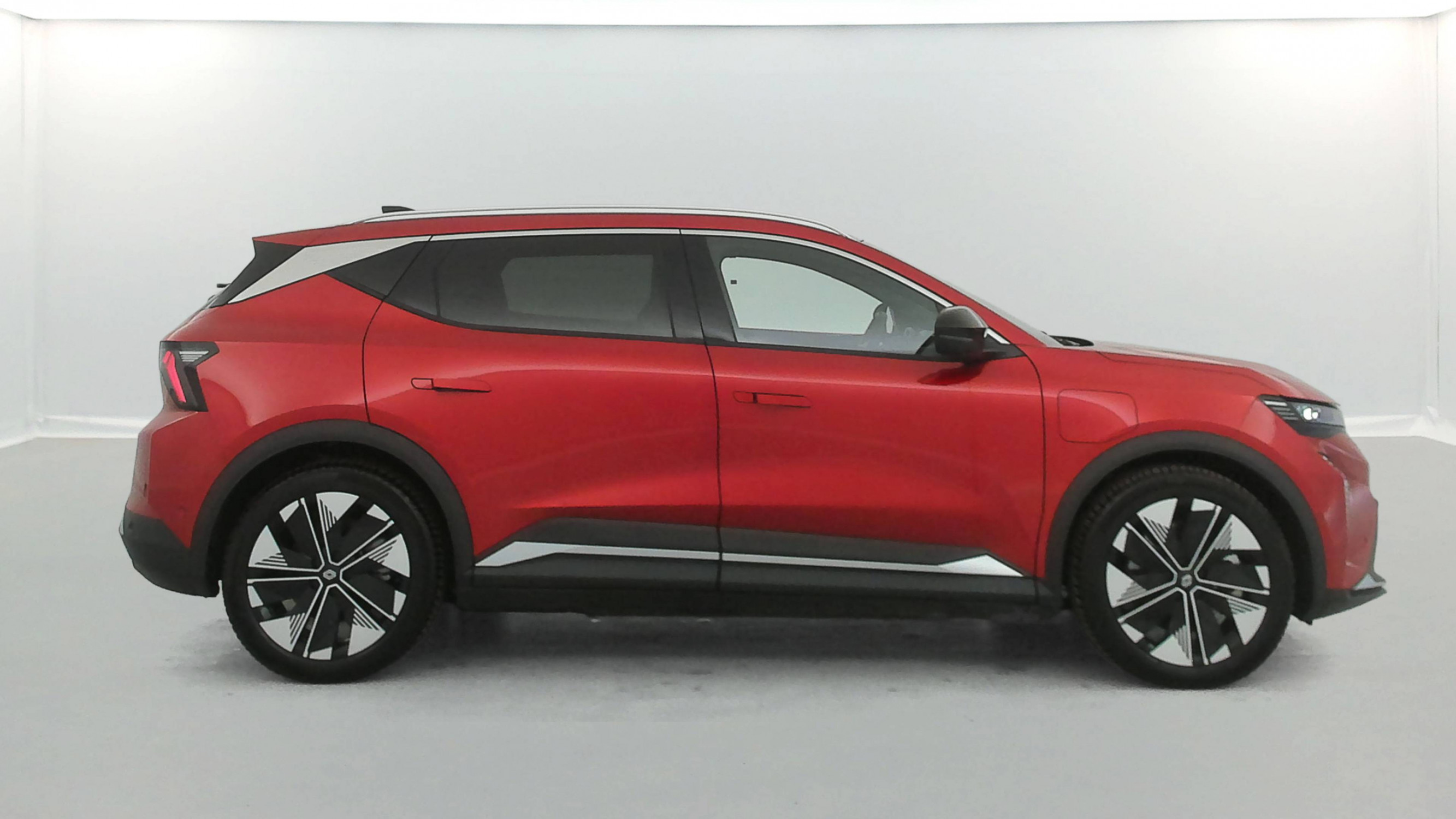 Vente en ligne Renault Scenic E-Tech Scenic E-Tech électrique 220 ch grande autonomie au prix de 37 990 €
