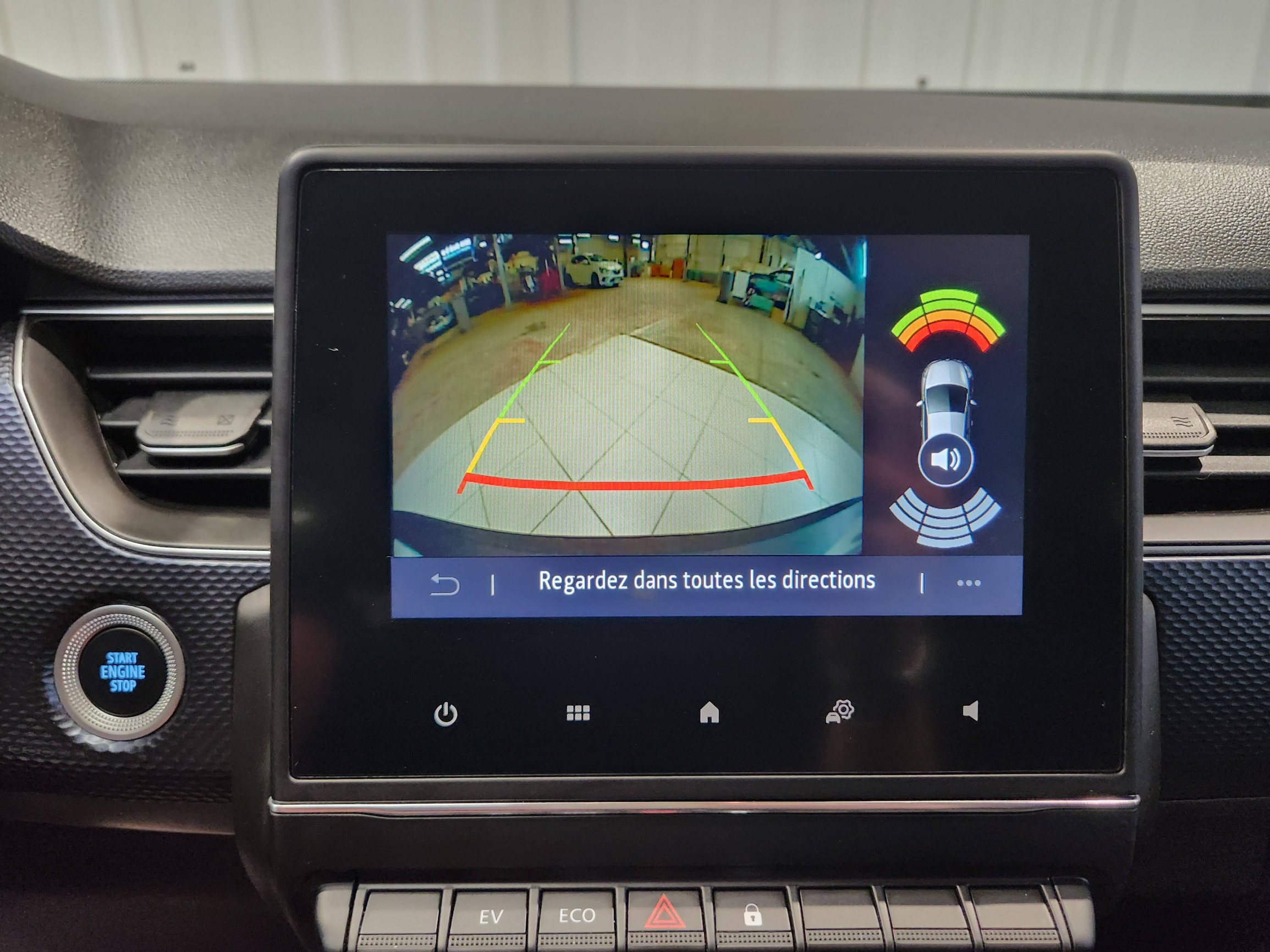 Vente en ligne Renault Arkana  E-Tech hybride 145 - 22 au prix de 15 999 €