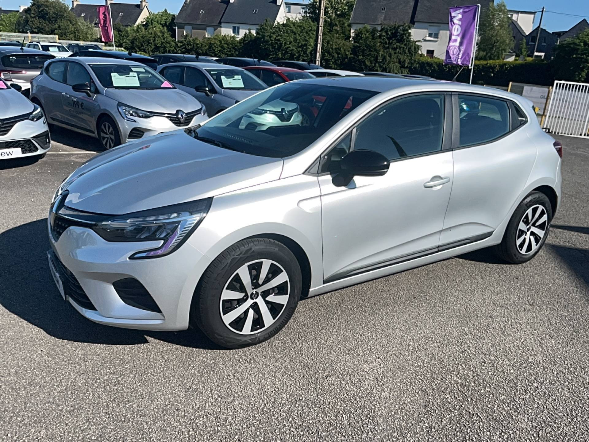 Vente en ligne Renault Clio 5 Clio TCe 90 au prix de 13 990 €