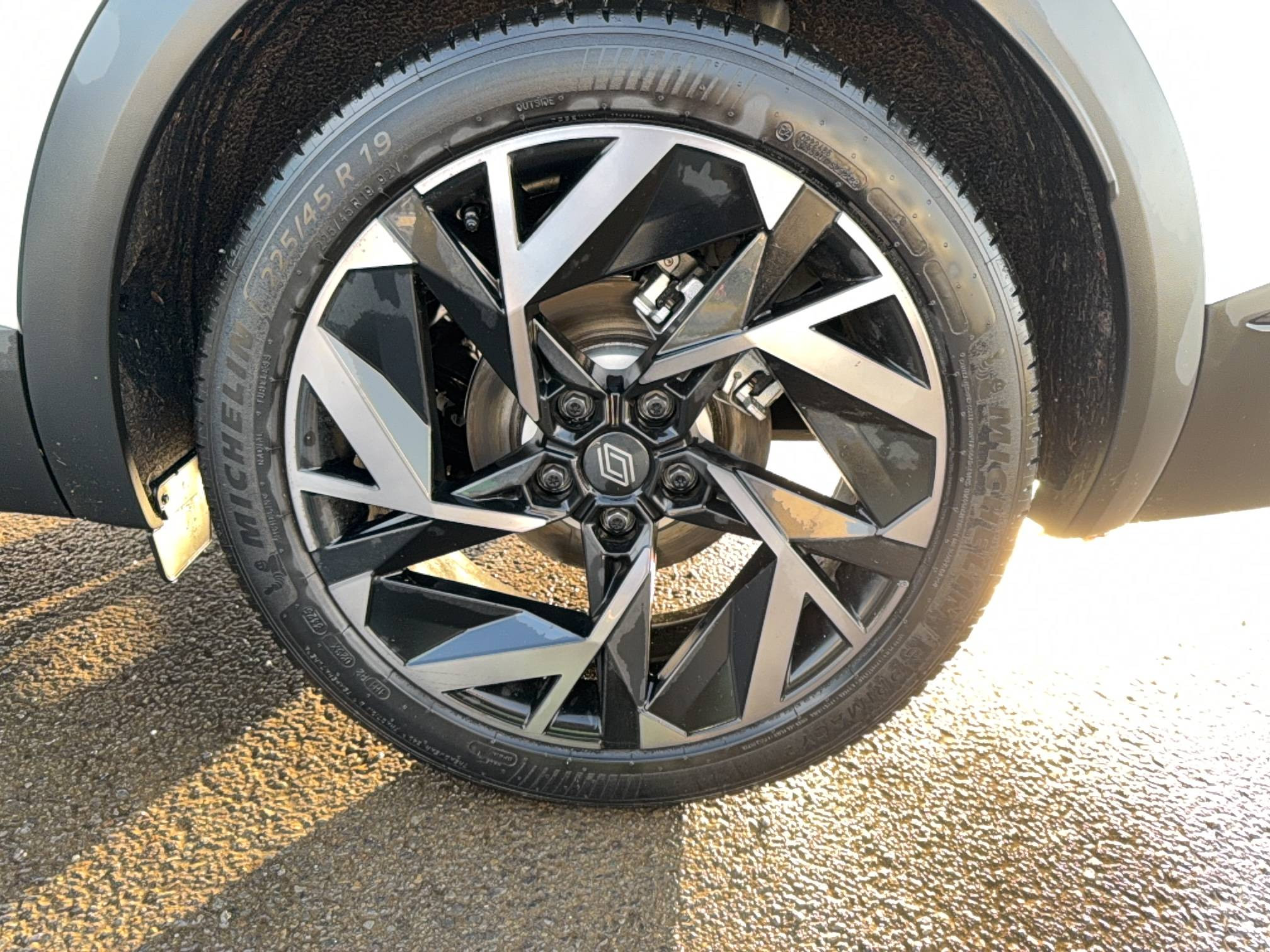 Vente en ligne Renault Symbioz  E-Tech full hybrid 160 ch au prix de 37 190 €