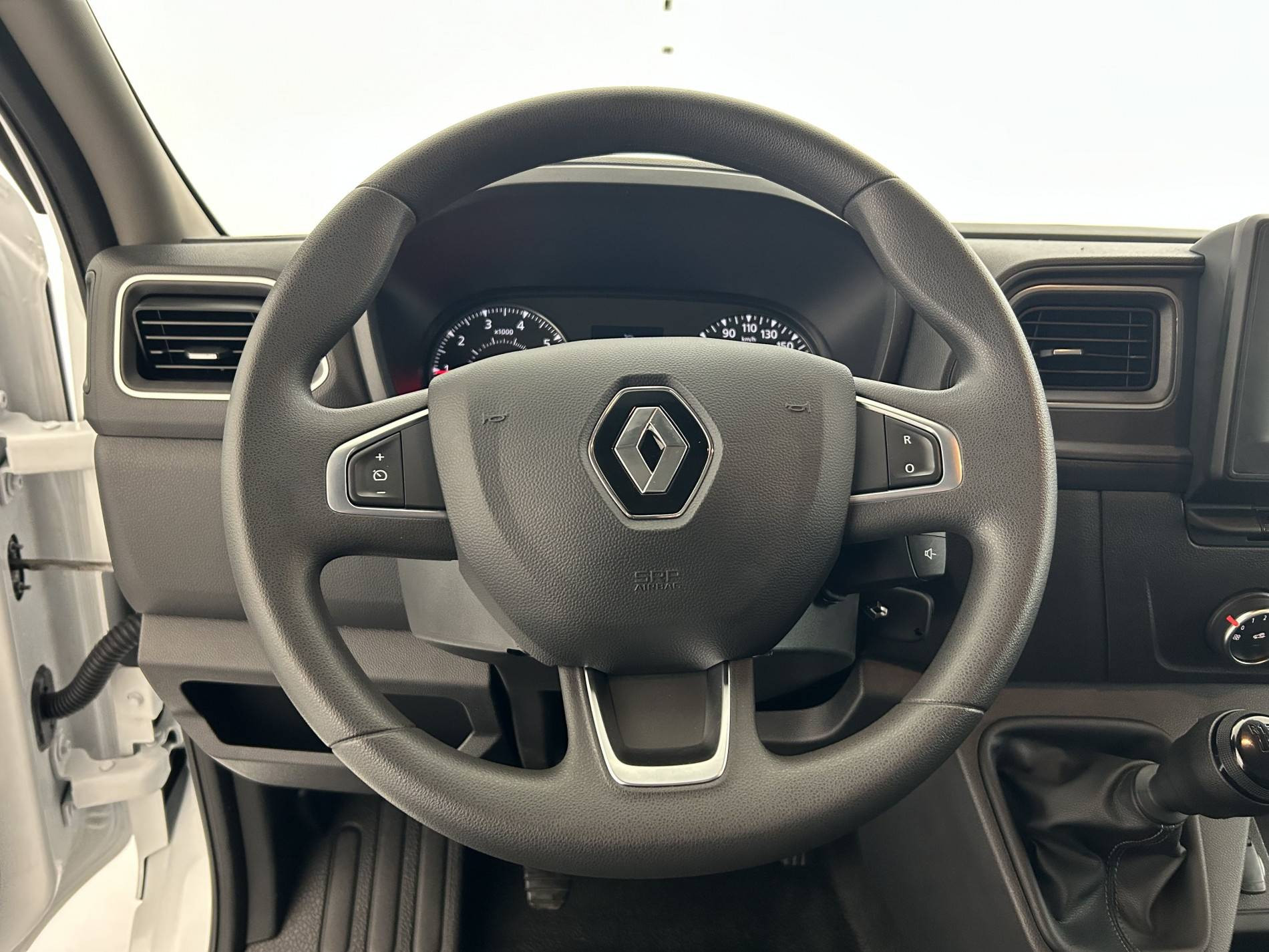 Vente en ligne Renault Master Fourgon MASTER FGN TRAC F3500 L2H2 BLUE DCI 150 au prix de 24 991 €